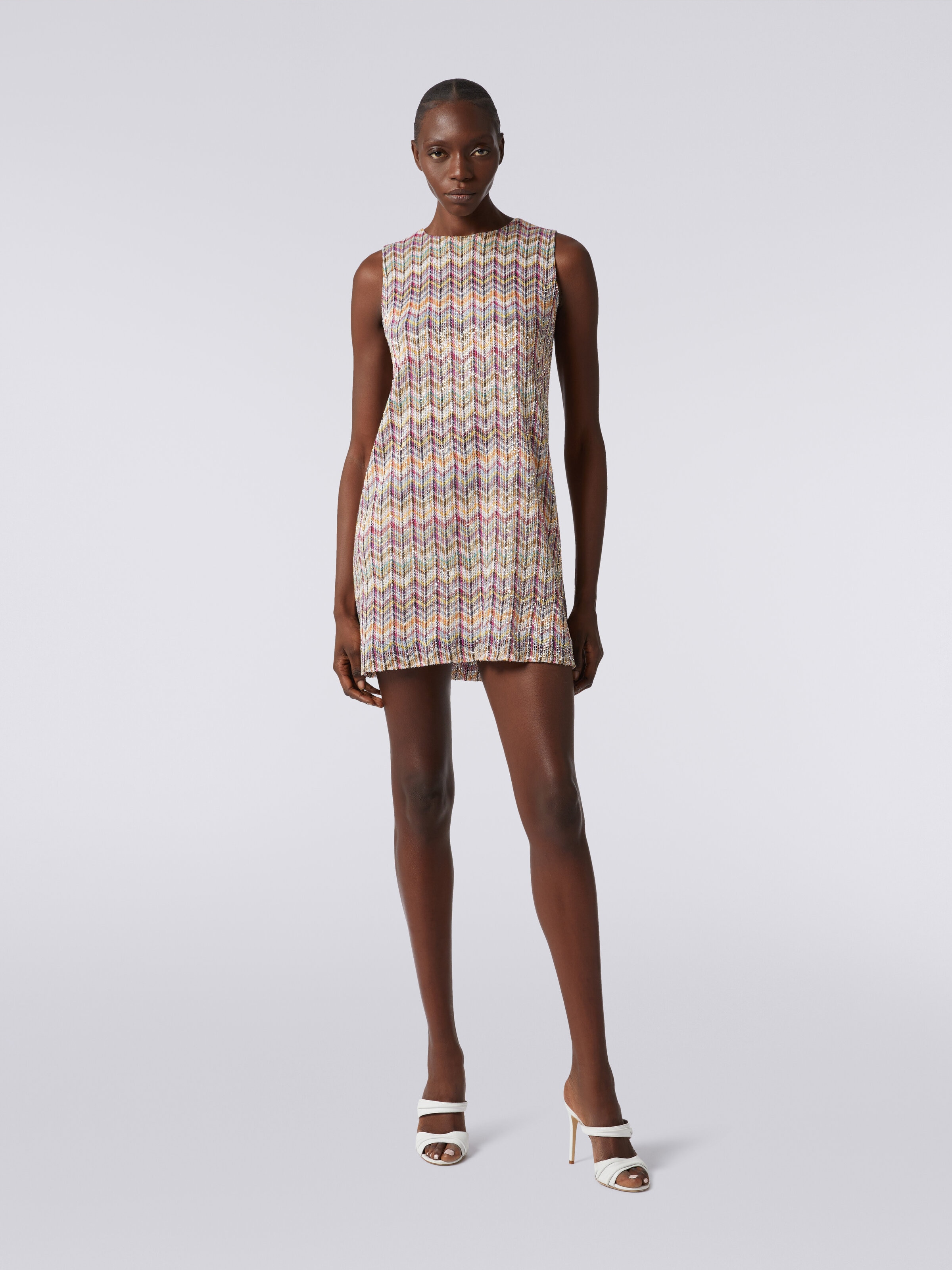 Sleeveless zigzag mini-dress with sequins, Multicoloured  - 1