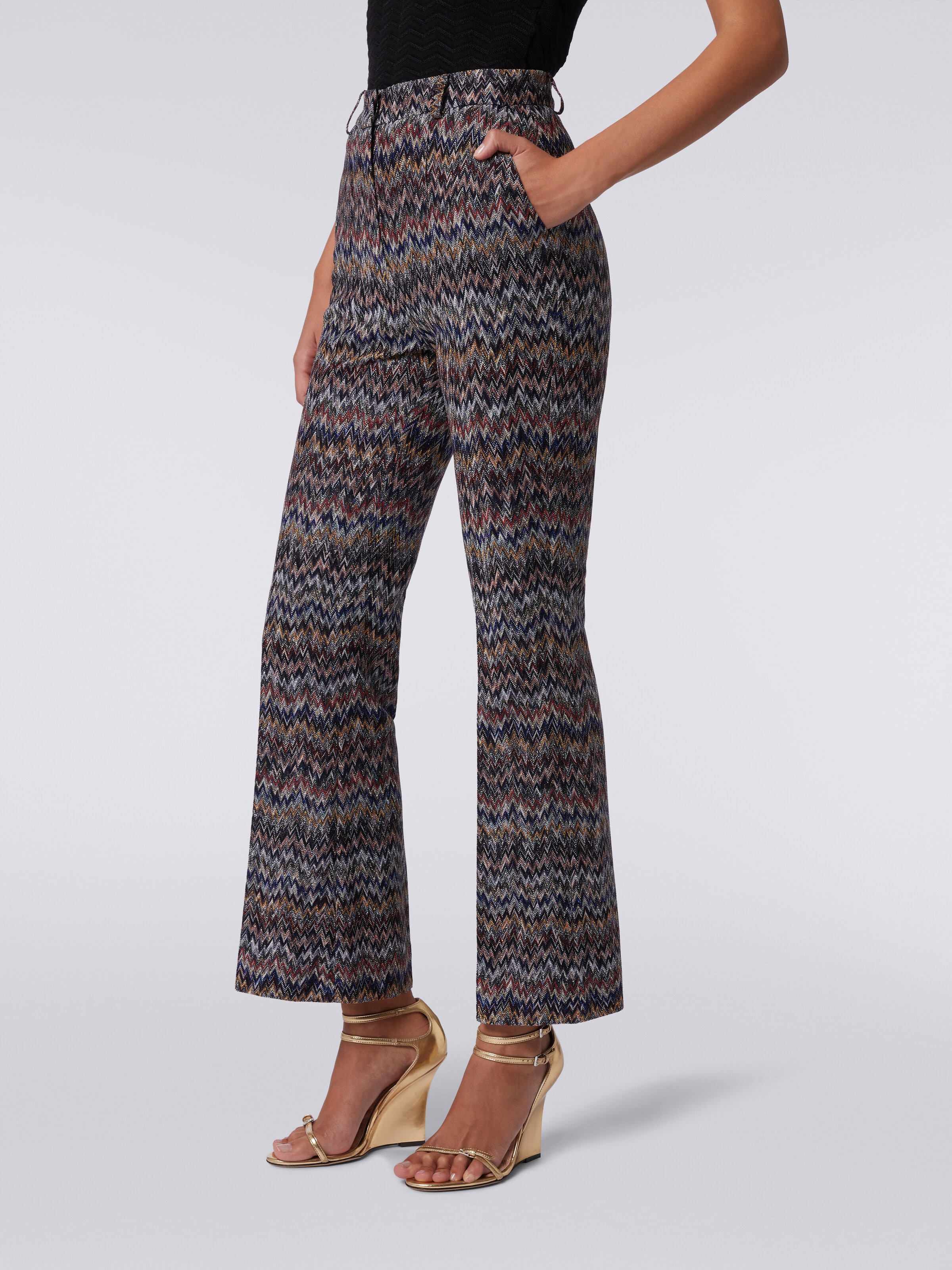 Cropped trousers in zigzag lamé viscose blend, Multicoloured  - 4