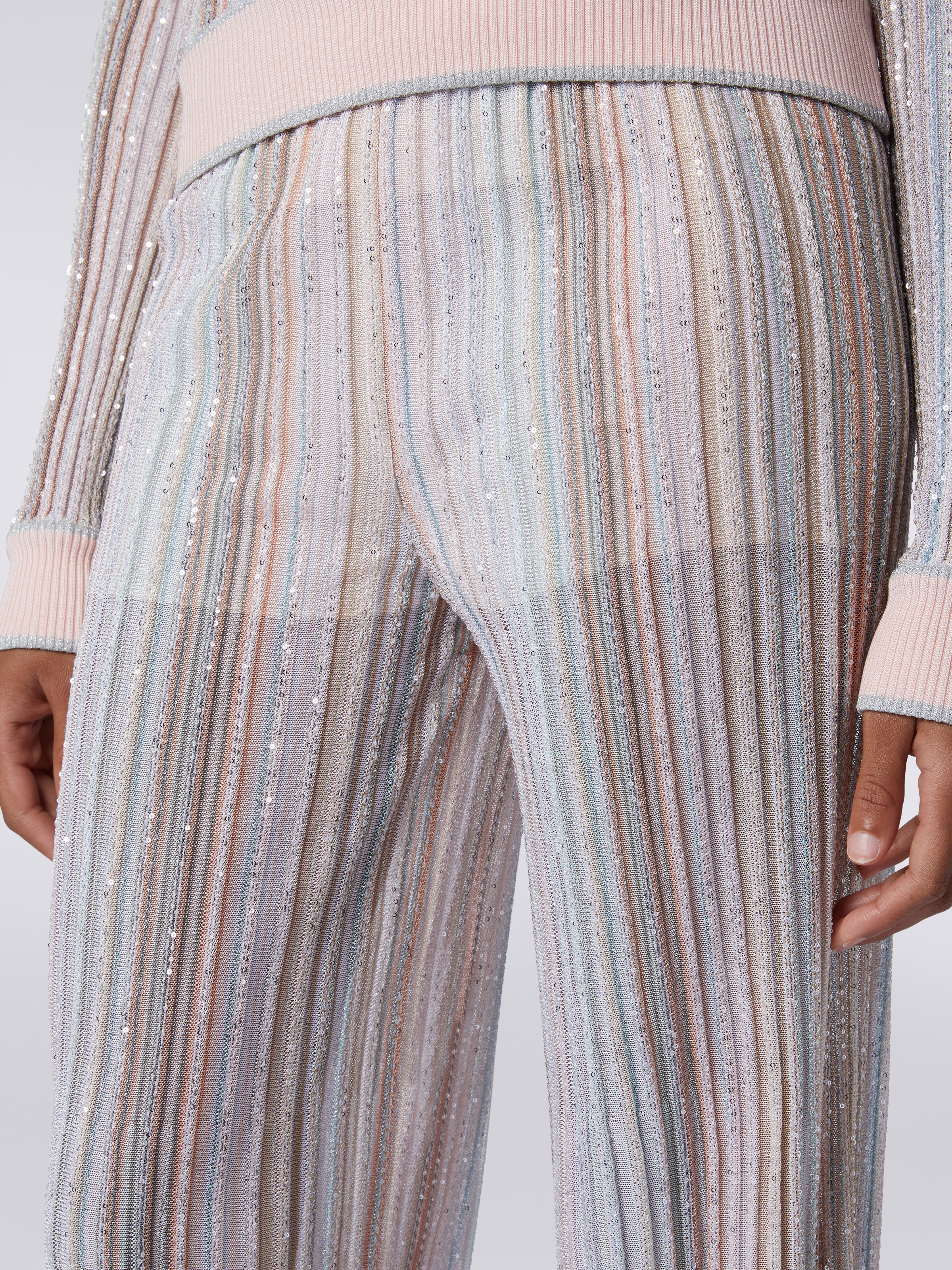 Pantaloni in maglia a righe verticali con paillettes, Multicolore  - 4