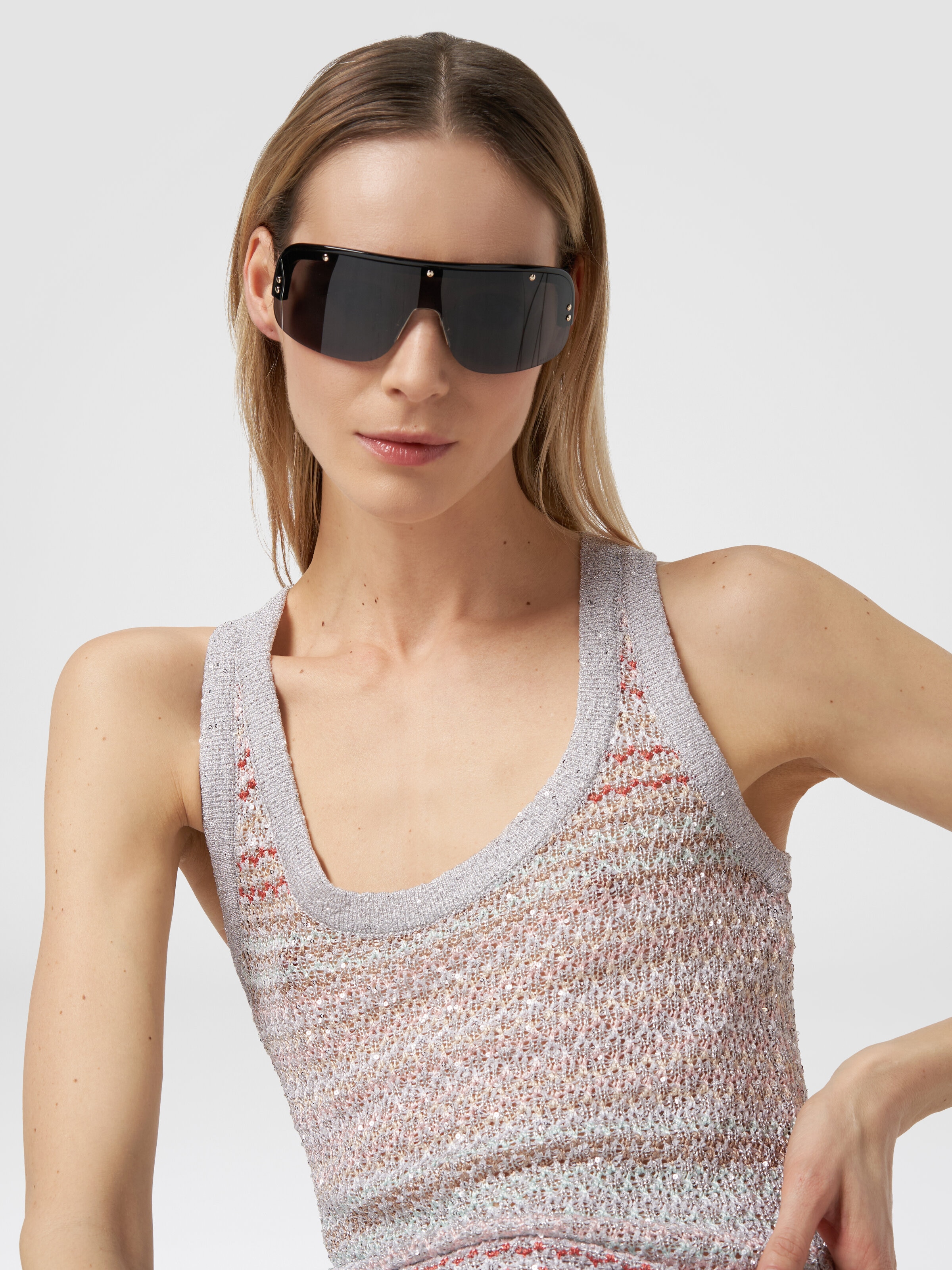 Tank top in mesh knit with sequin appliqué , Multicoloured  - 4