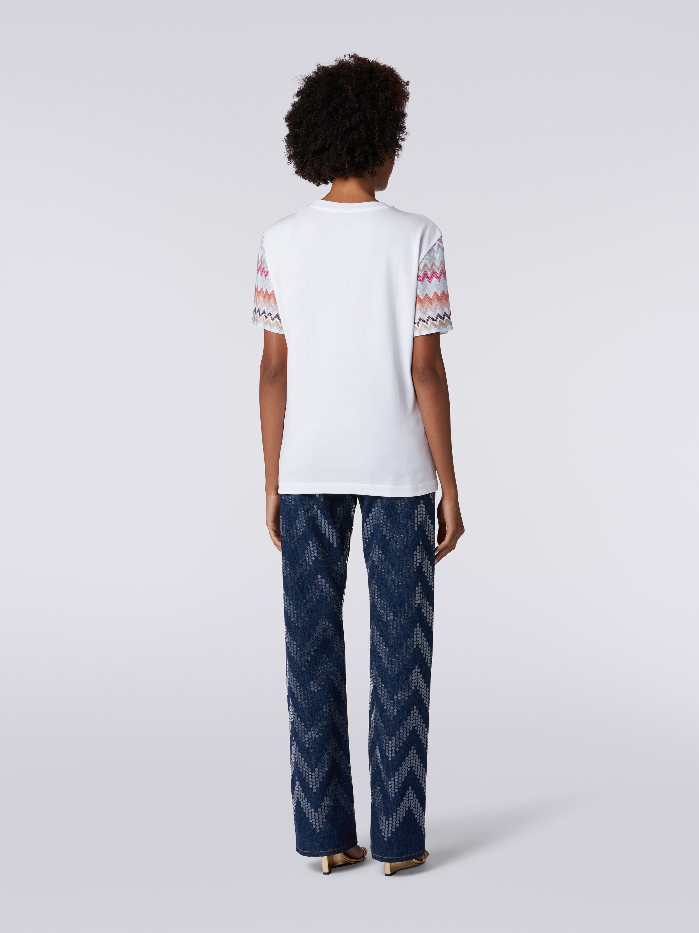 Camiseta de cuello redondo de algodón con inserciones zigzag, Multicolor  - 3