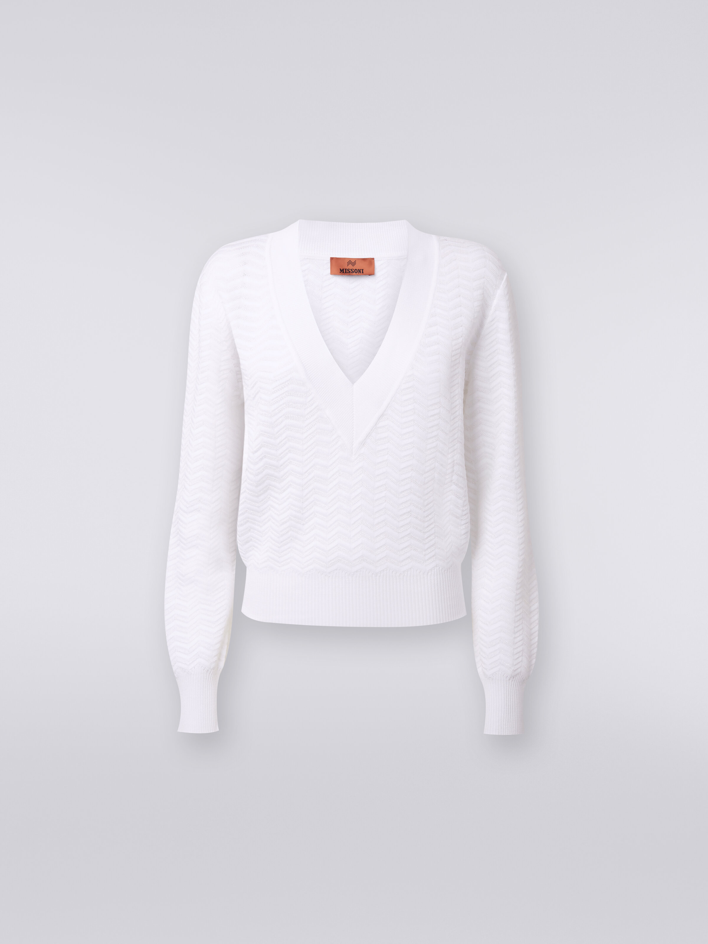 V-neck pullover in zigzag knit, White  - 0