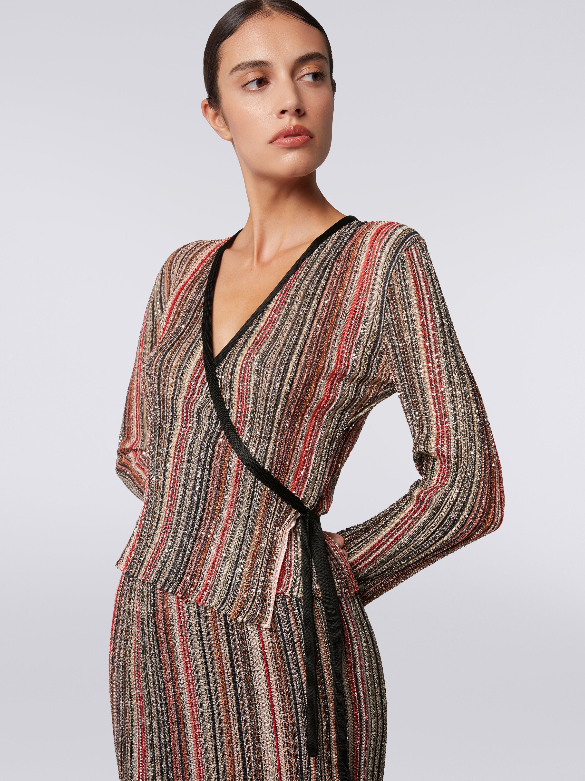 V-necker jumper with vertical stripes and sequins, Multicoloured  - 4