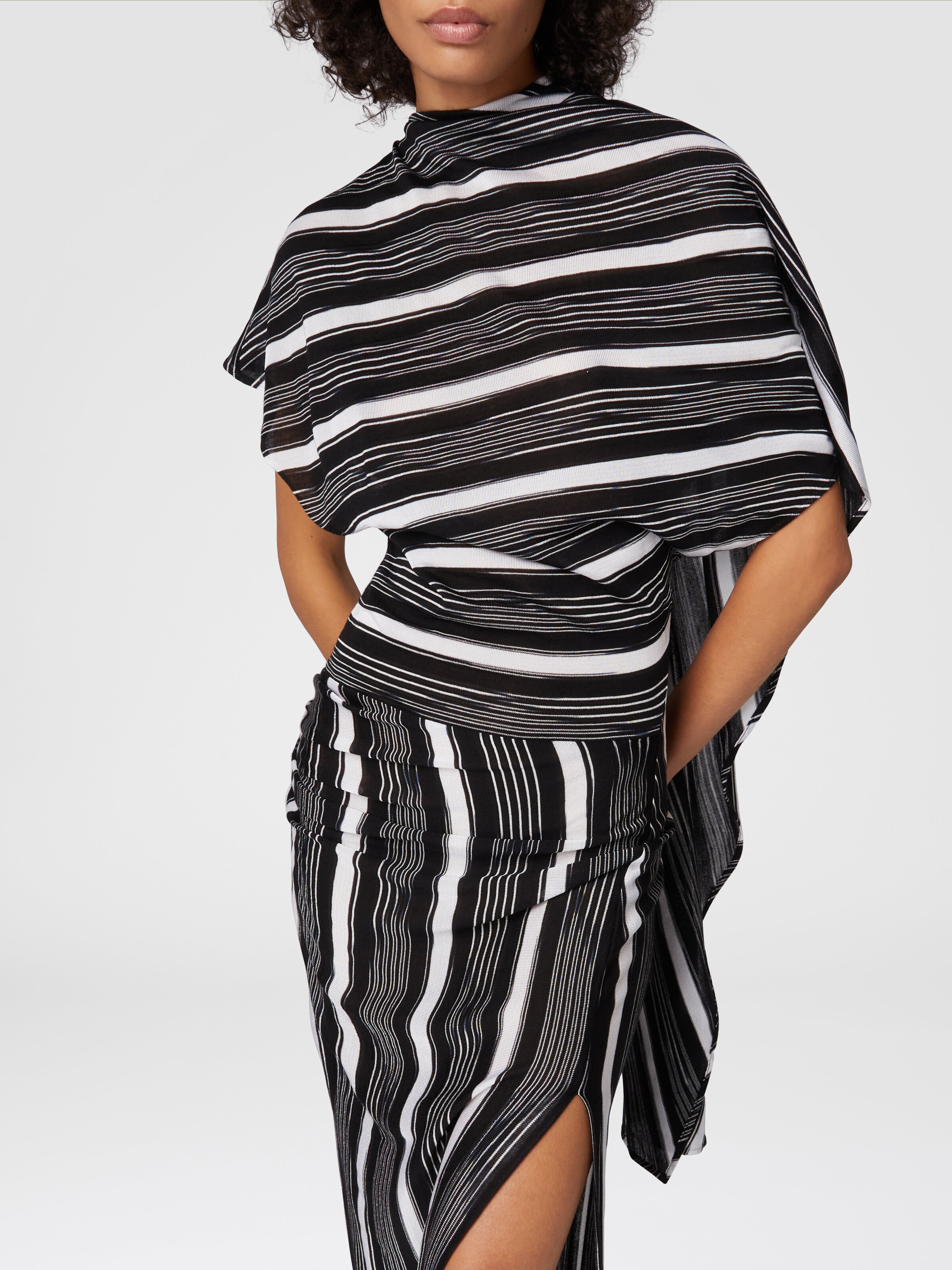 Robe longue en viscose et laine à encolure drapée, Multicolore  - 4