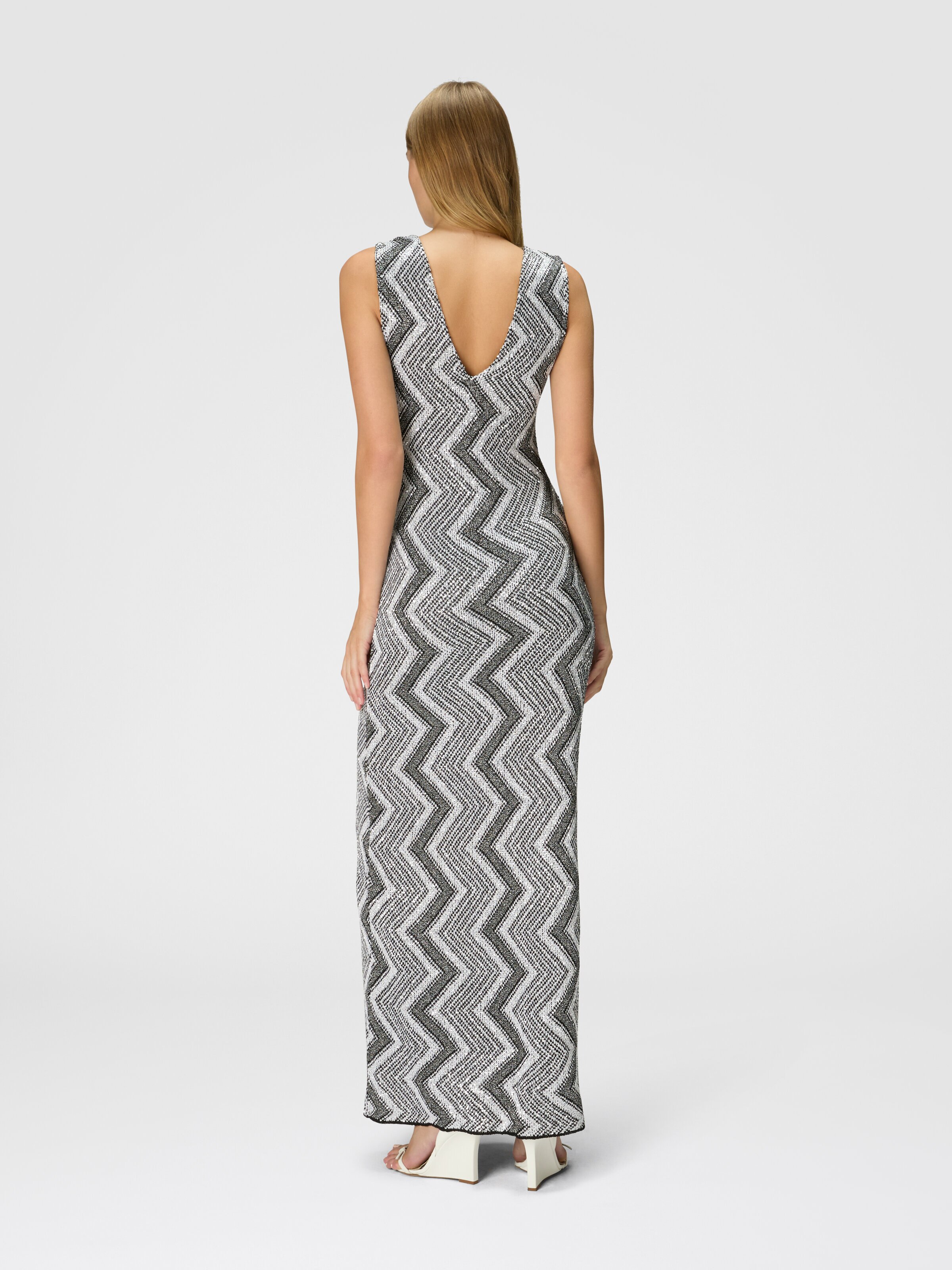 Vestido largo en zig zag con escote pronunciado y lentejuelas, Negro & Plateado - 2