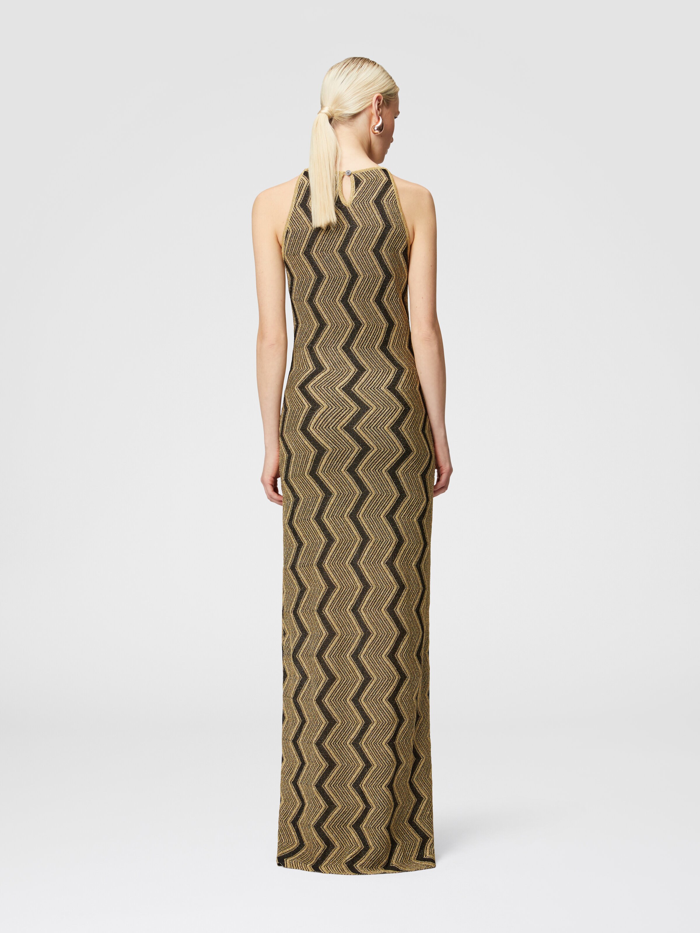 Long sleeveless dress with zigzag lamé pattern, Black & Gold - 2