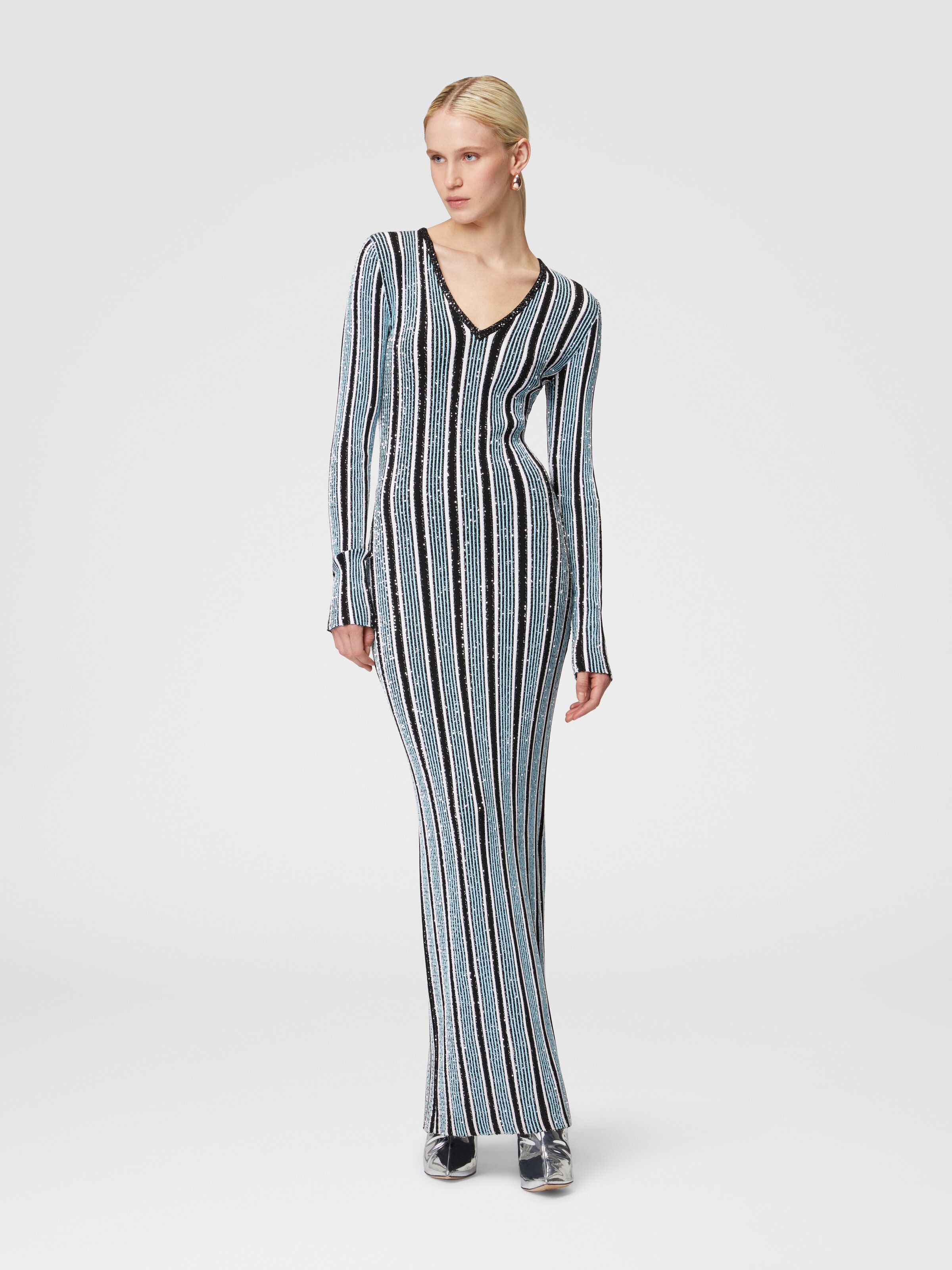 Langes geripptes Rippkleid mit Pailletten, Schwarz & Hellblau - 1