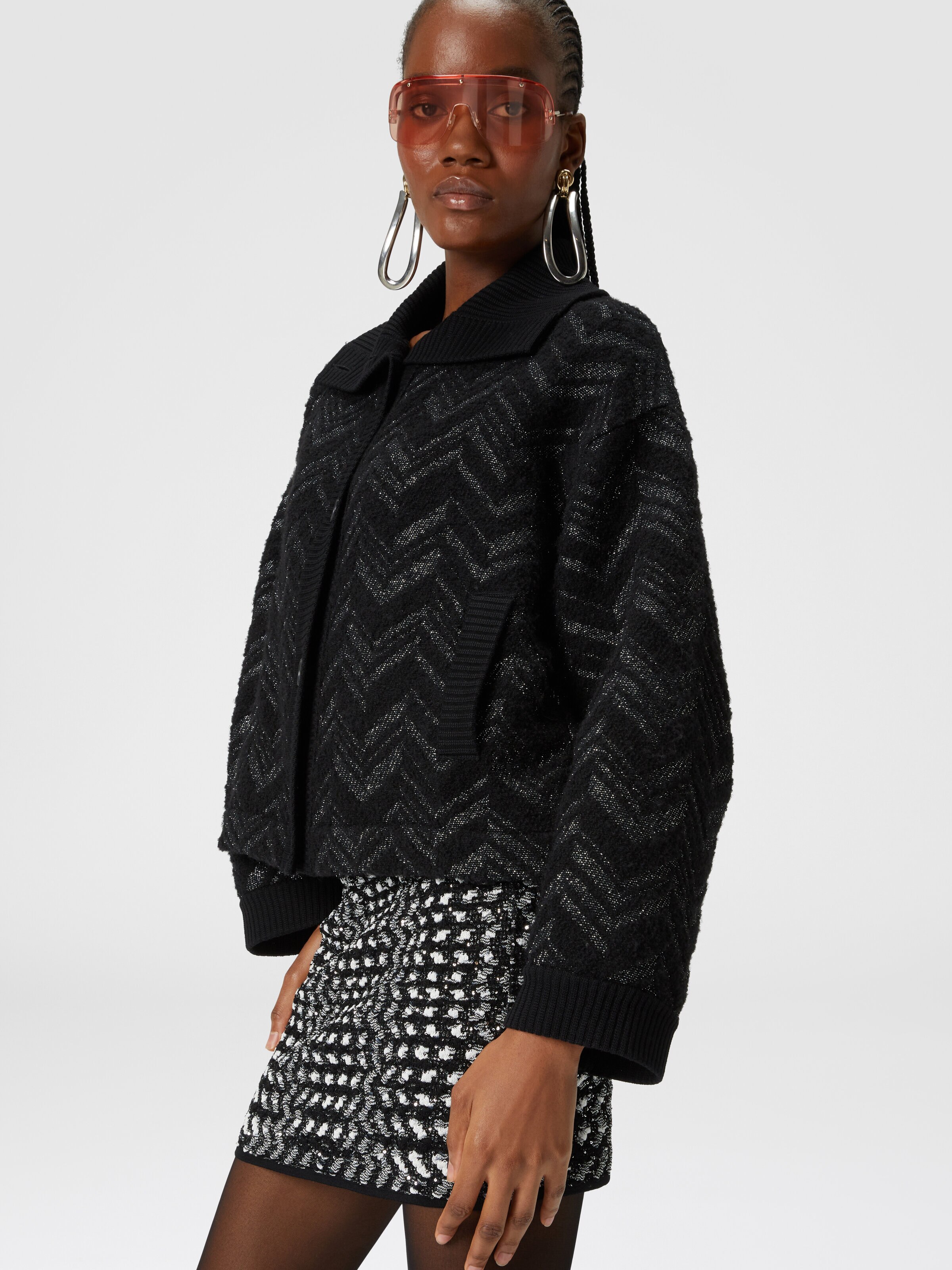 Miniskirt with lamé embossed zigzag, Black    - 3