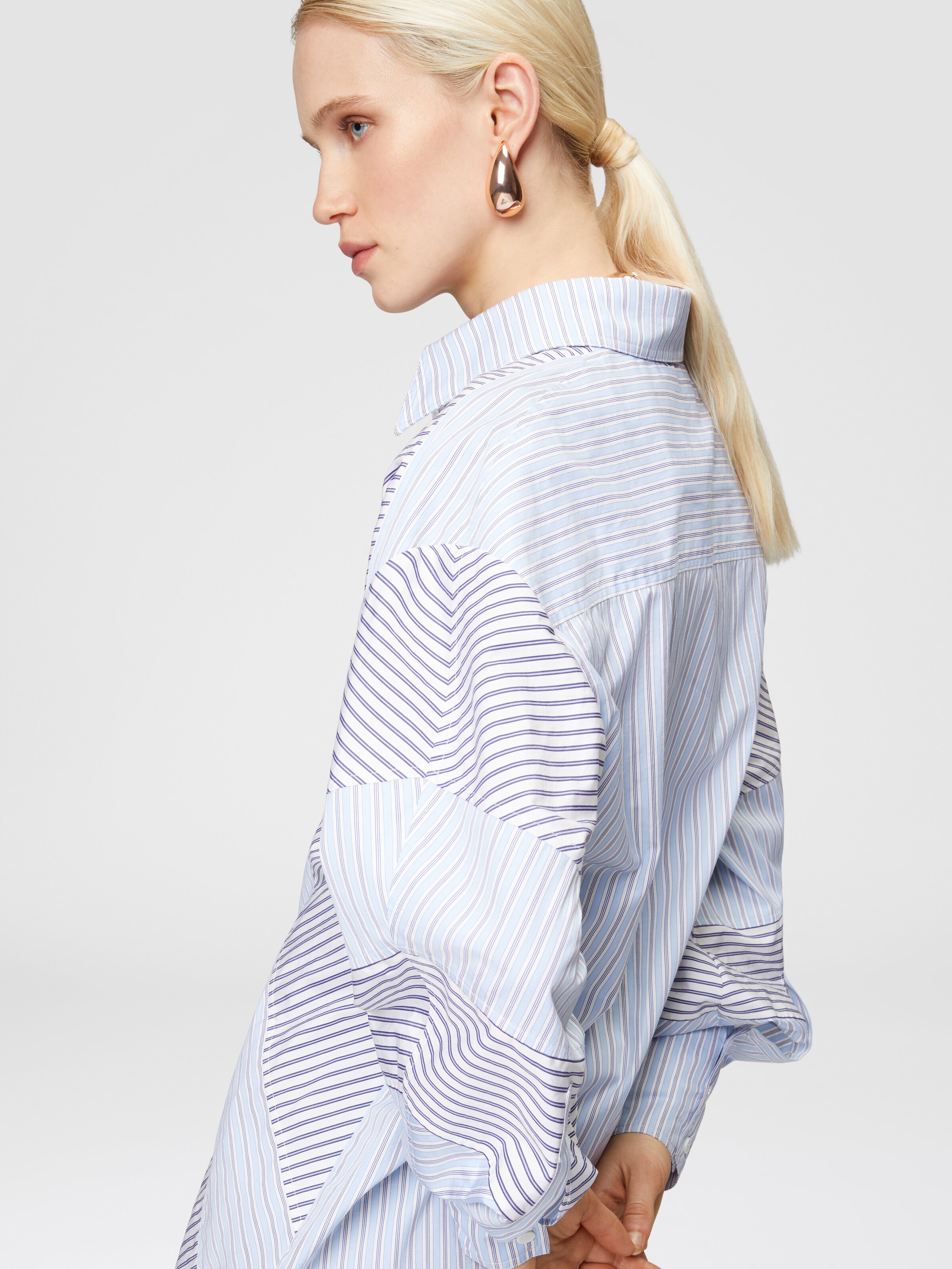 Camisa de popelina de algodón a rayas con mangas anchas, Azul Oscuro - 4