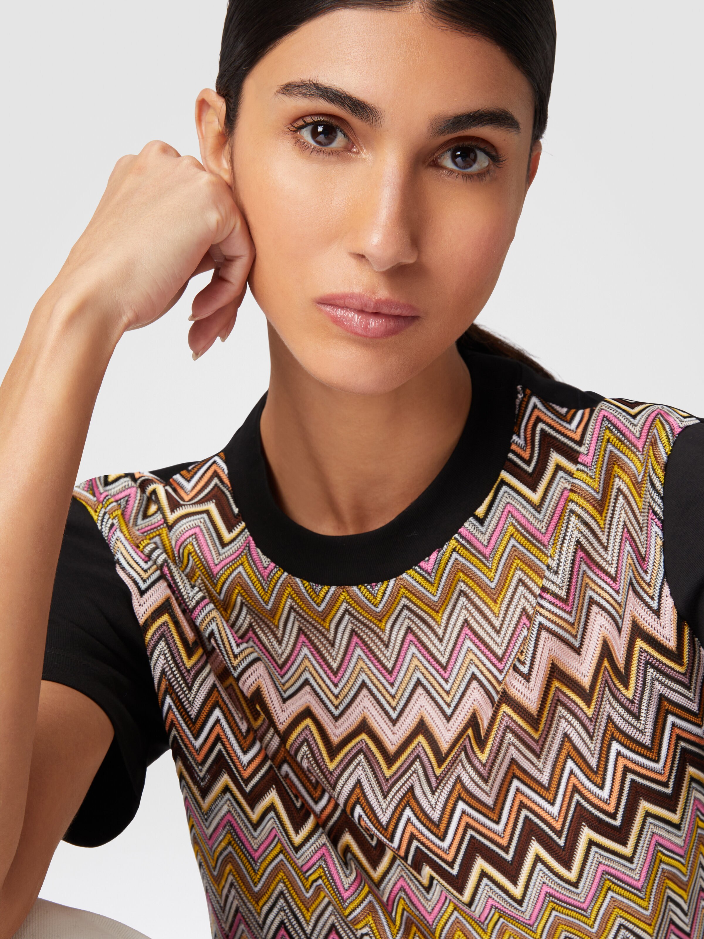 Cotton jersey T-shirt with chevron inserts, Multicoloured  - 4