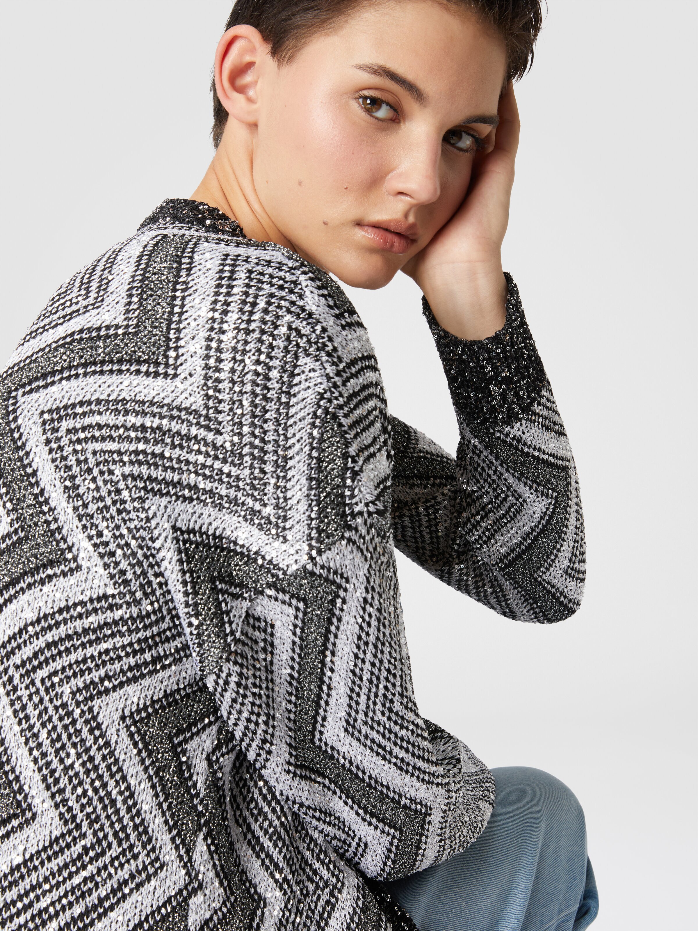 Oversized cardigan with macro zig zag and sequins, Black & Silver - 4