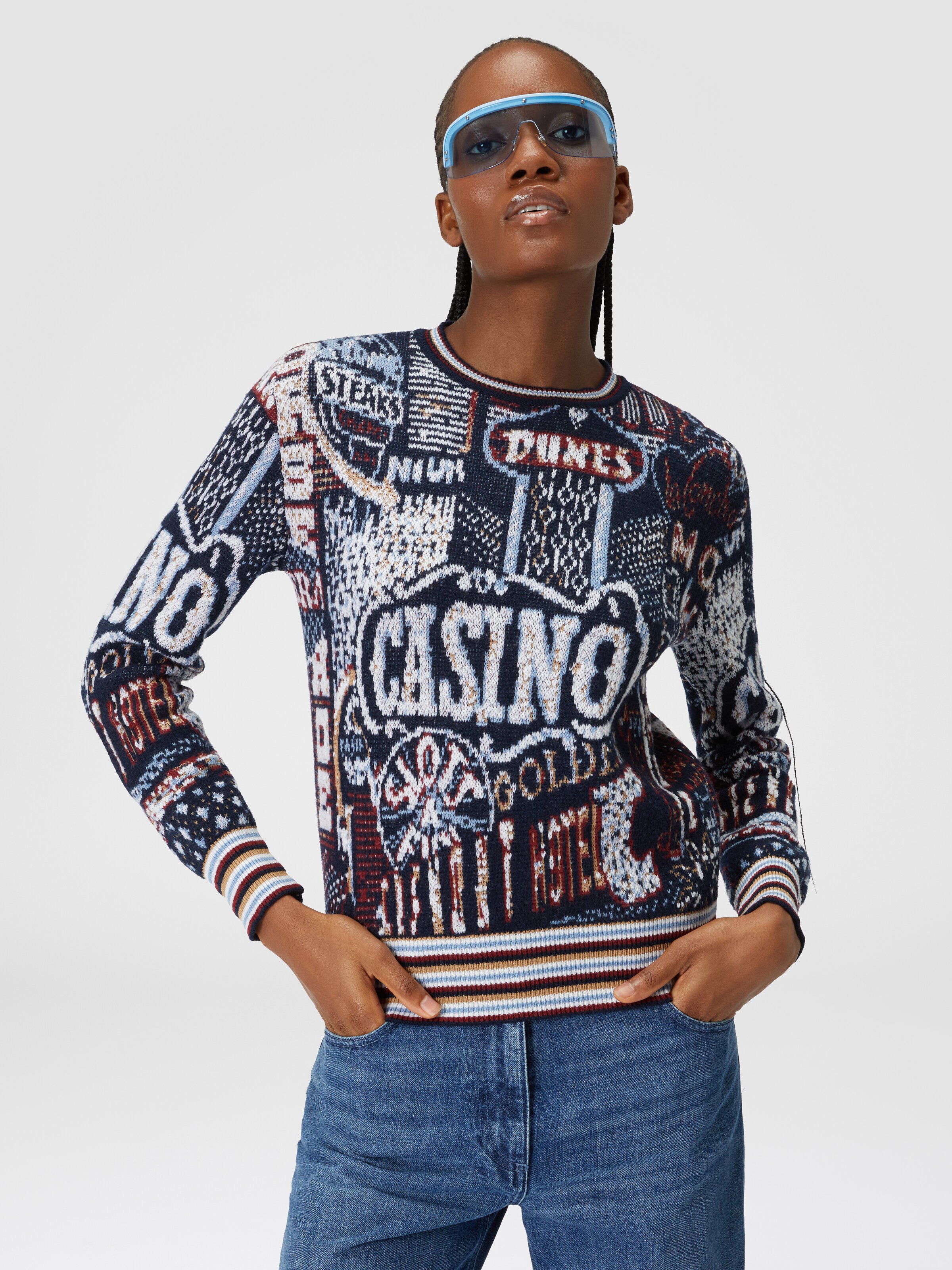 Crewneck pullover in wool blend with jacquard lettering, Multicoloured  - 3