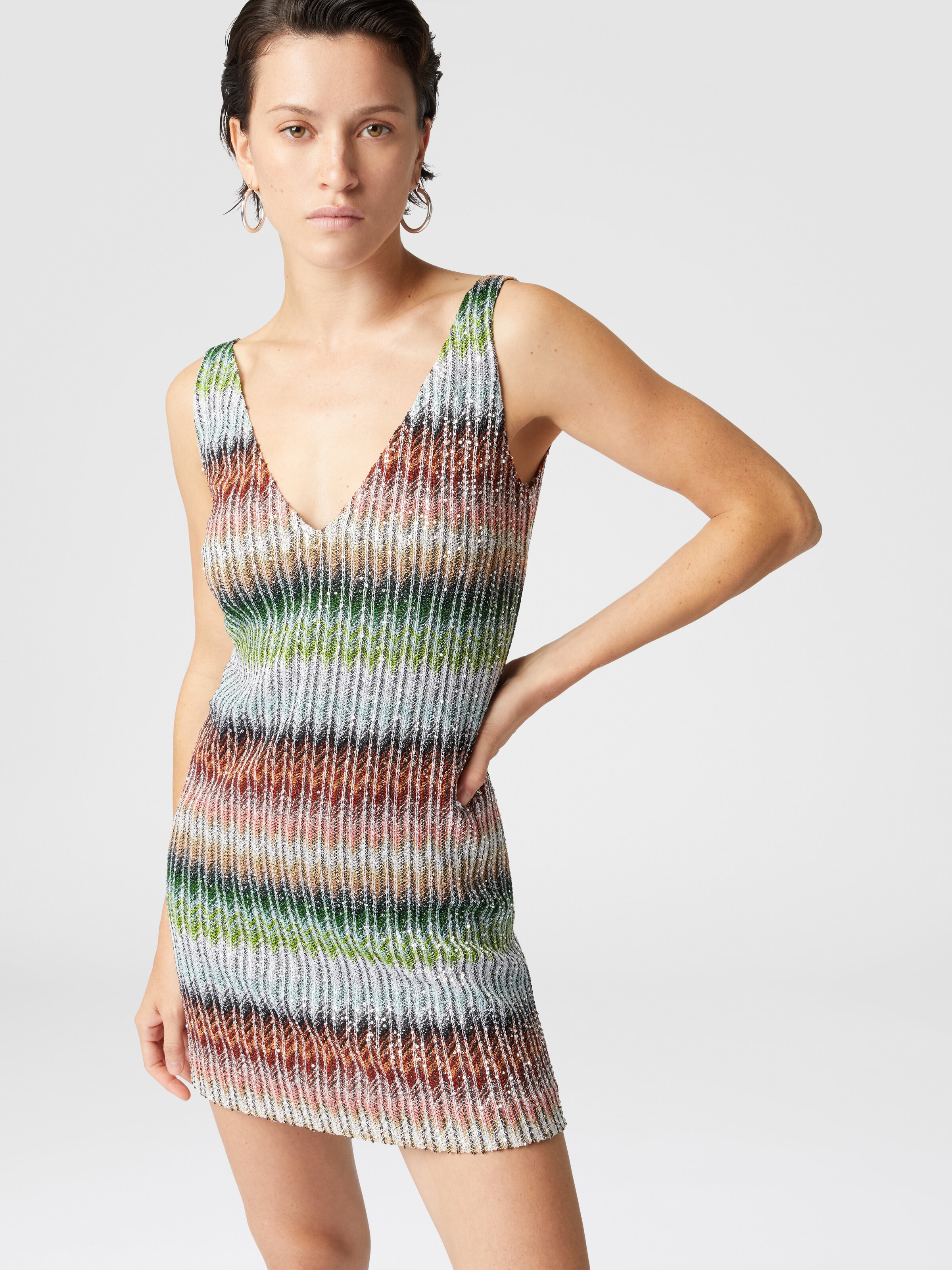 Short dress in gradient zig zag knit with sequins, Multicoloured  - 3