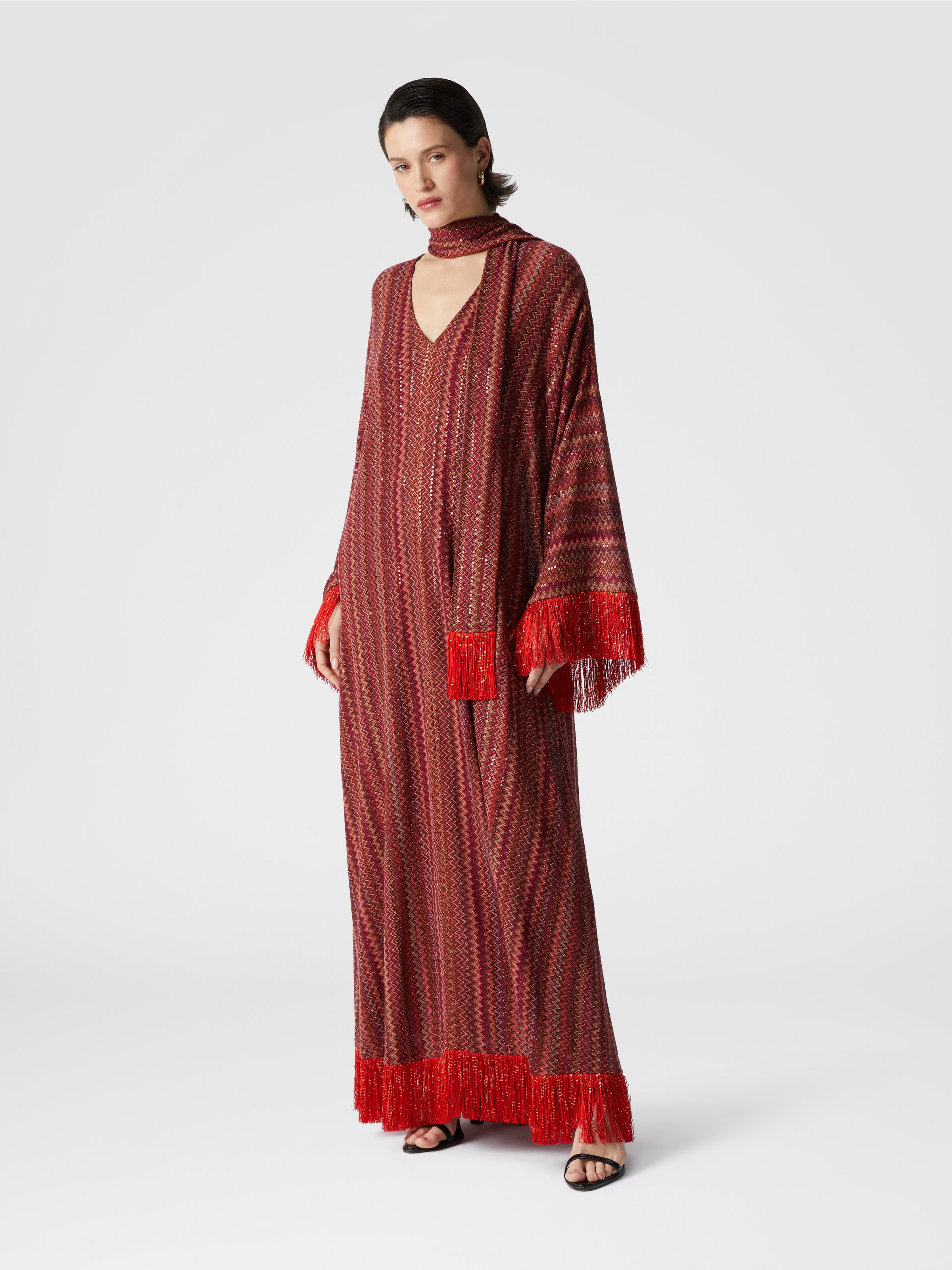 Zigzag kaftan with sequins and V-neck and removable scarf with fringes, Multicoloured  - 1