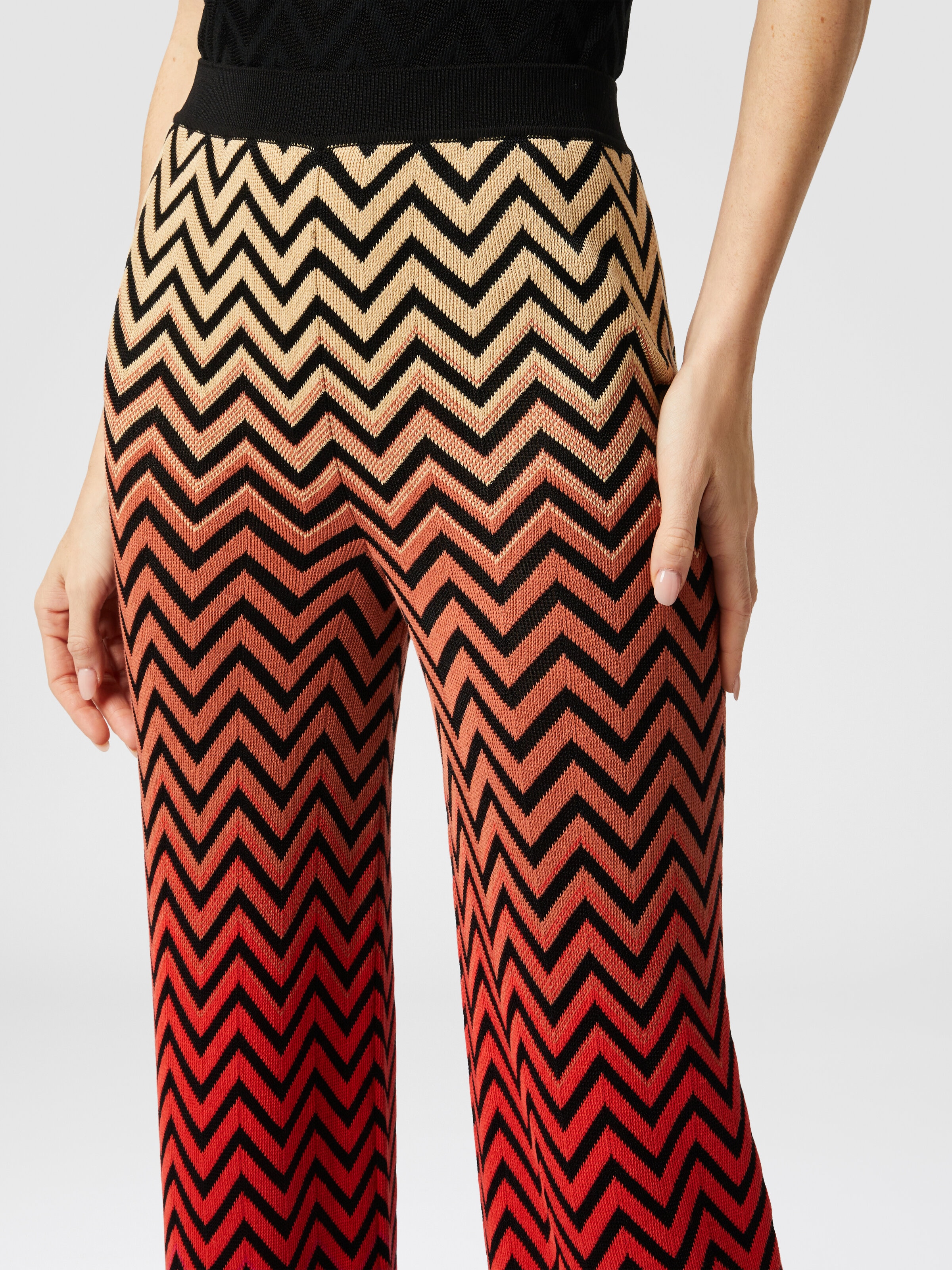 Straight trousers with dégradé chevron motif, Multicoloured  - 4