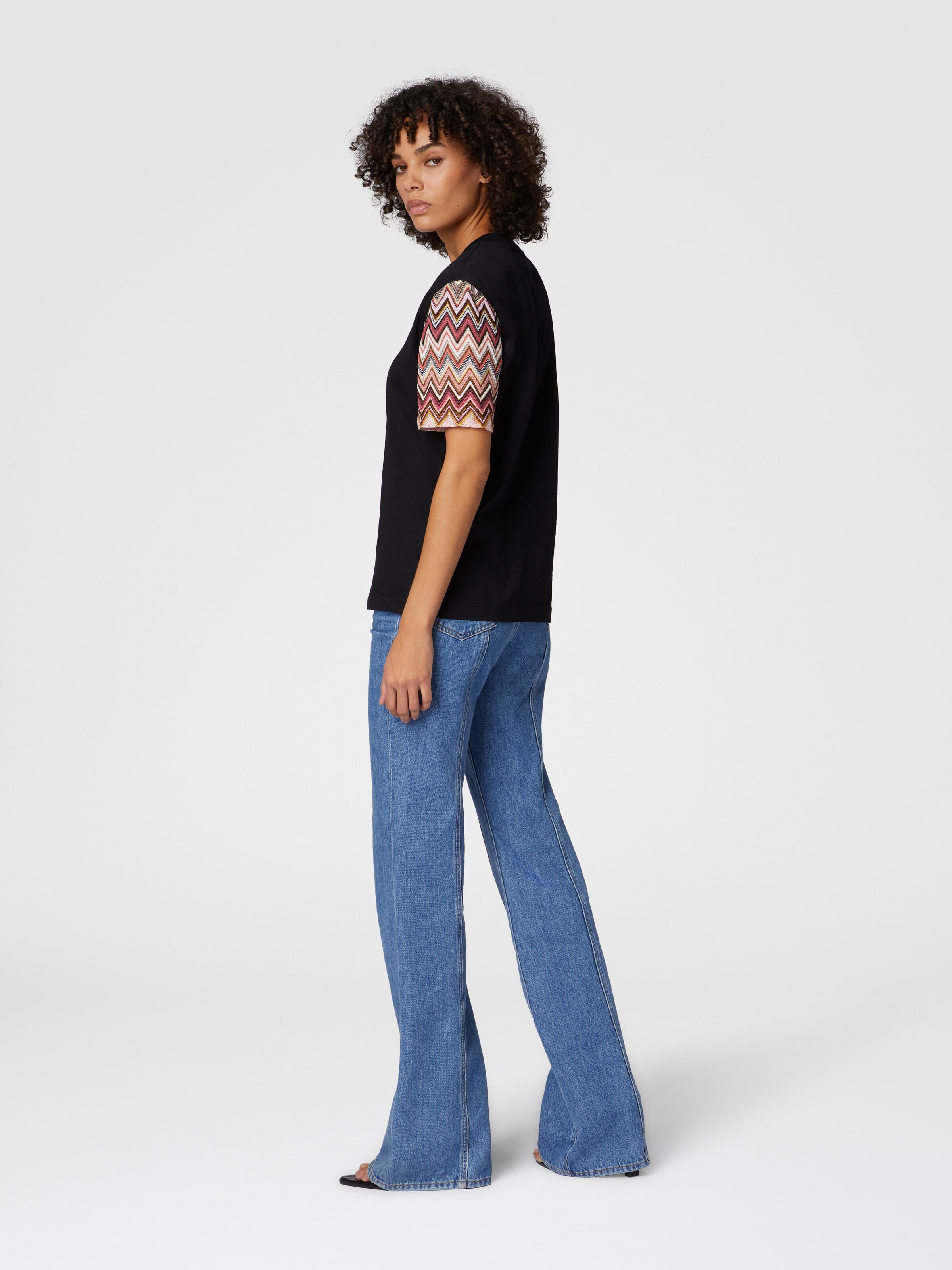 Crewneck T-shirt with zig zag knit sleeves, Multicoloured  - 2