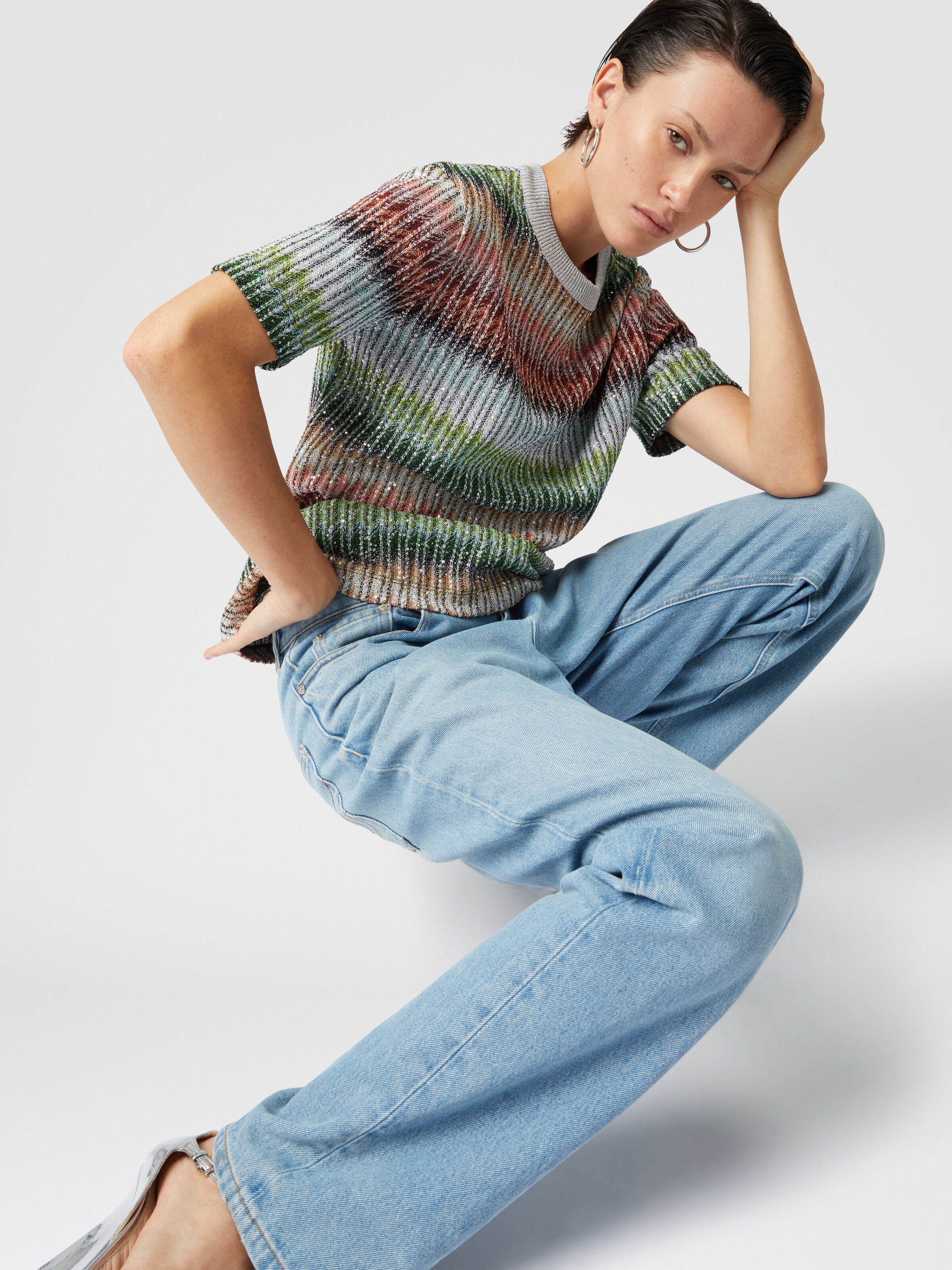 Crewneck T-shirt in gradient zigzag knit with sequins, Multicoloured  - 4