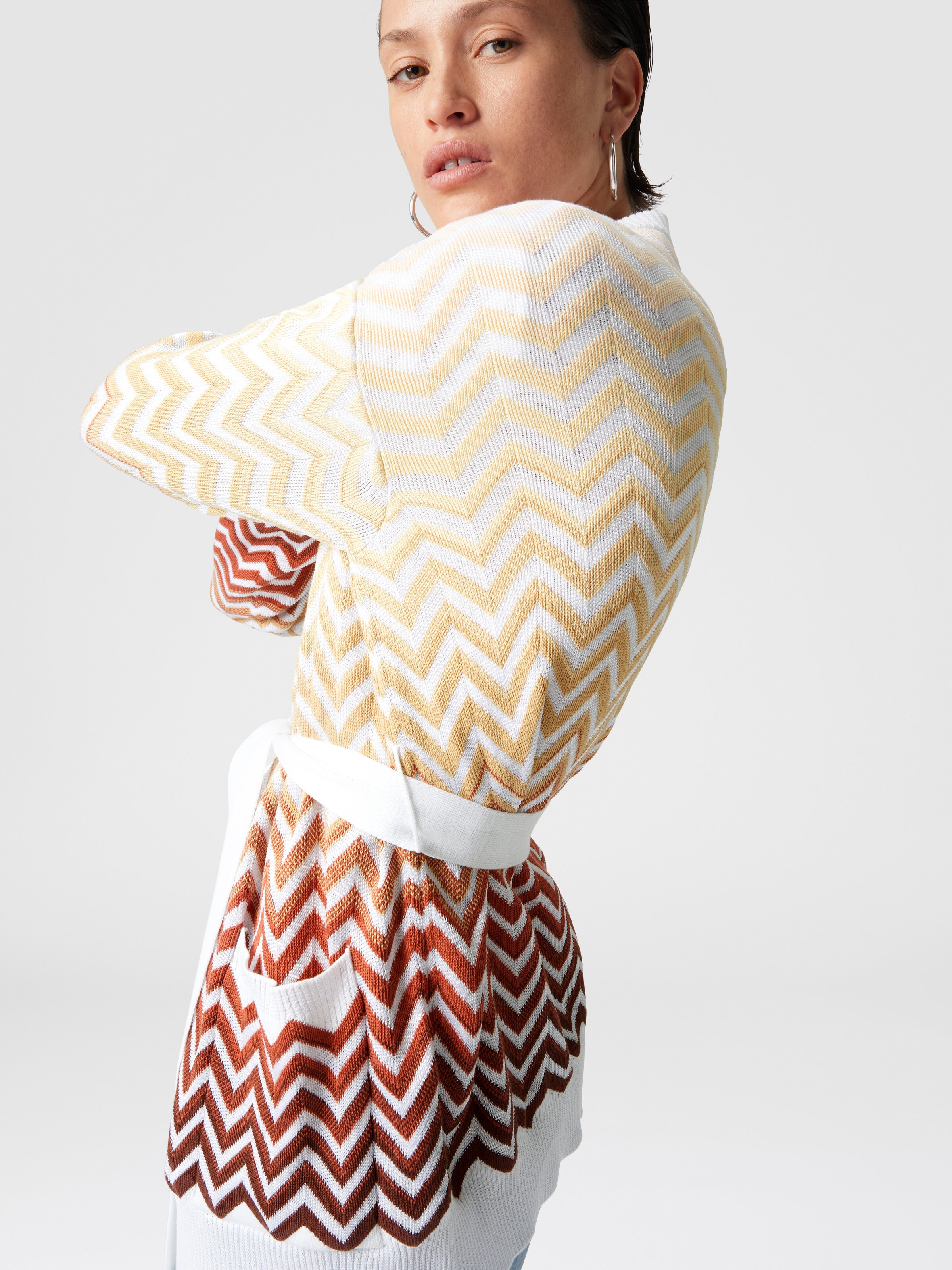 Dégradé chevron motif cardigan with belt, Multicoloured  - 4