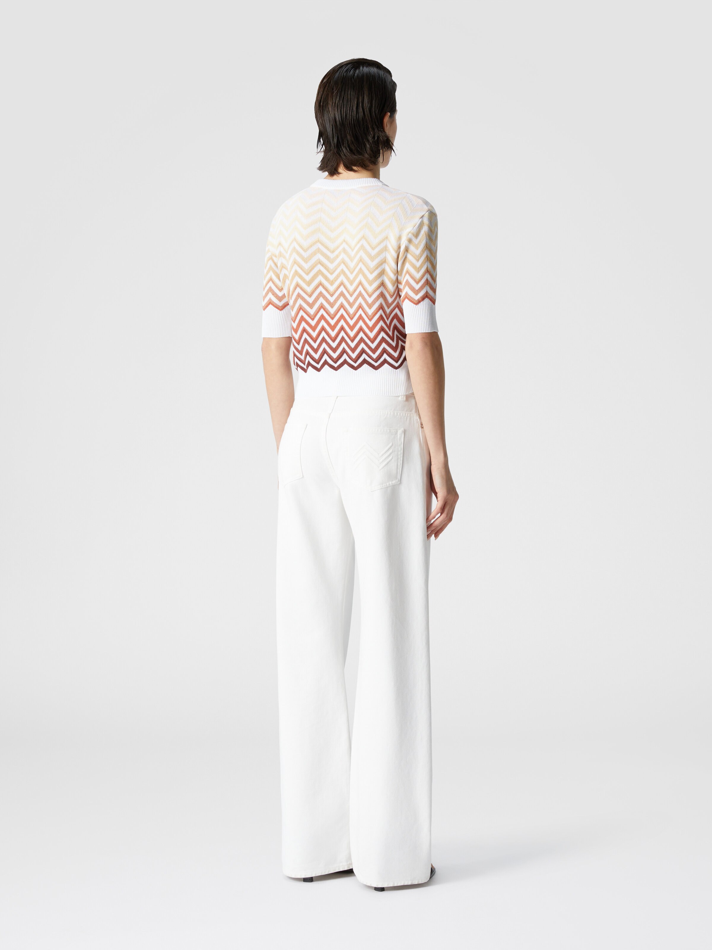 Short-sleeved crewneck sweater with dégradé chevron motif, Multicoloured  - 2
