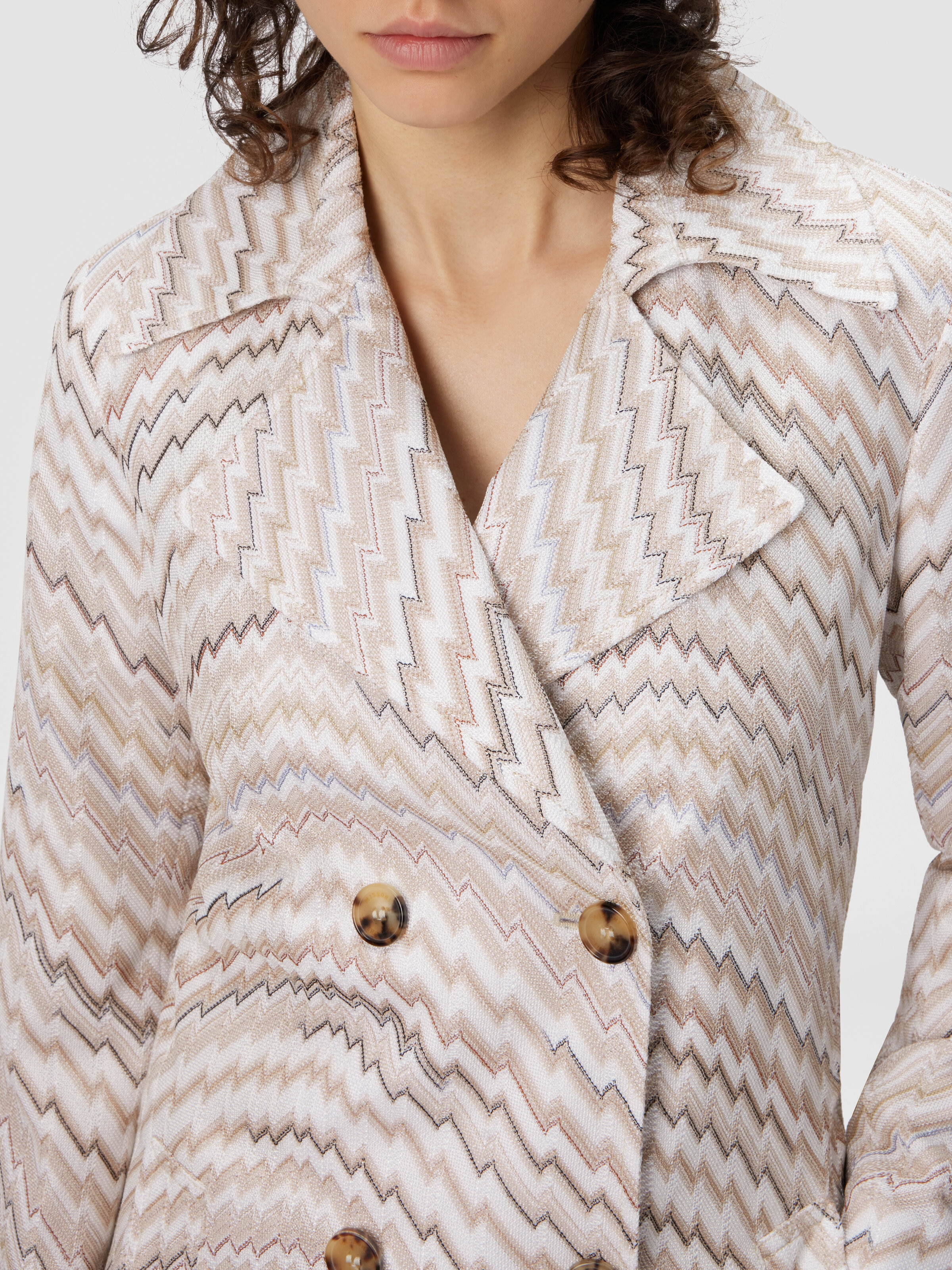 Trench cruzado con motivo zigzag ondulado, Blanco & Beige - 4
