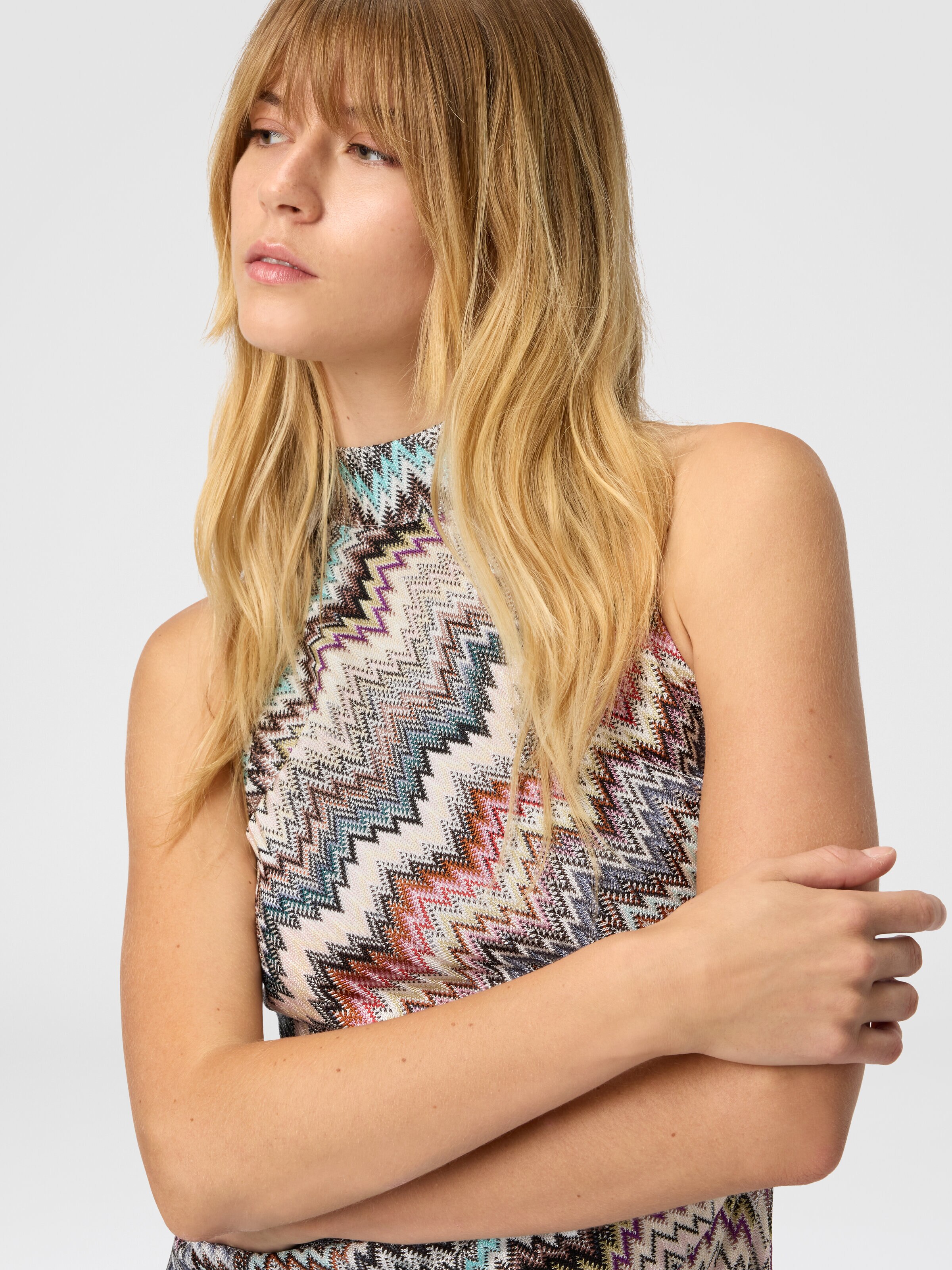 Mini dress with halter neckline and raschel detailing, Multicoloured  - 3