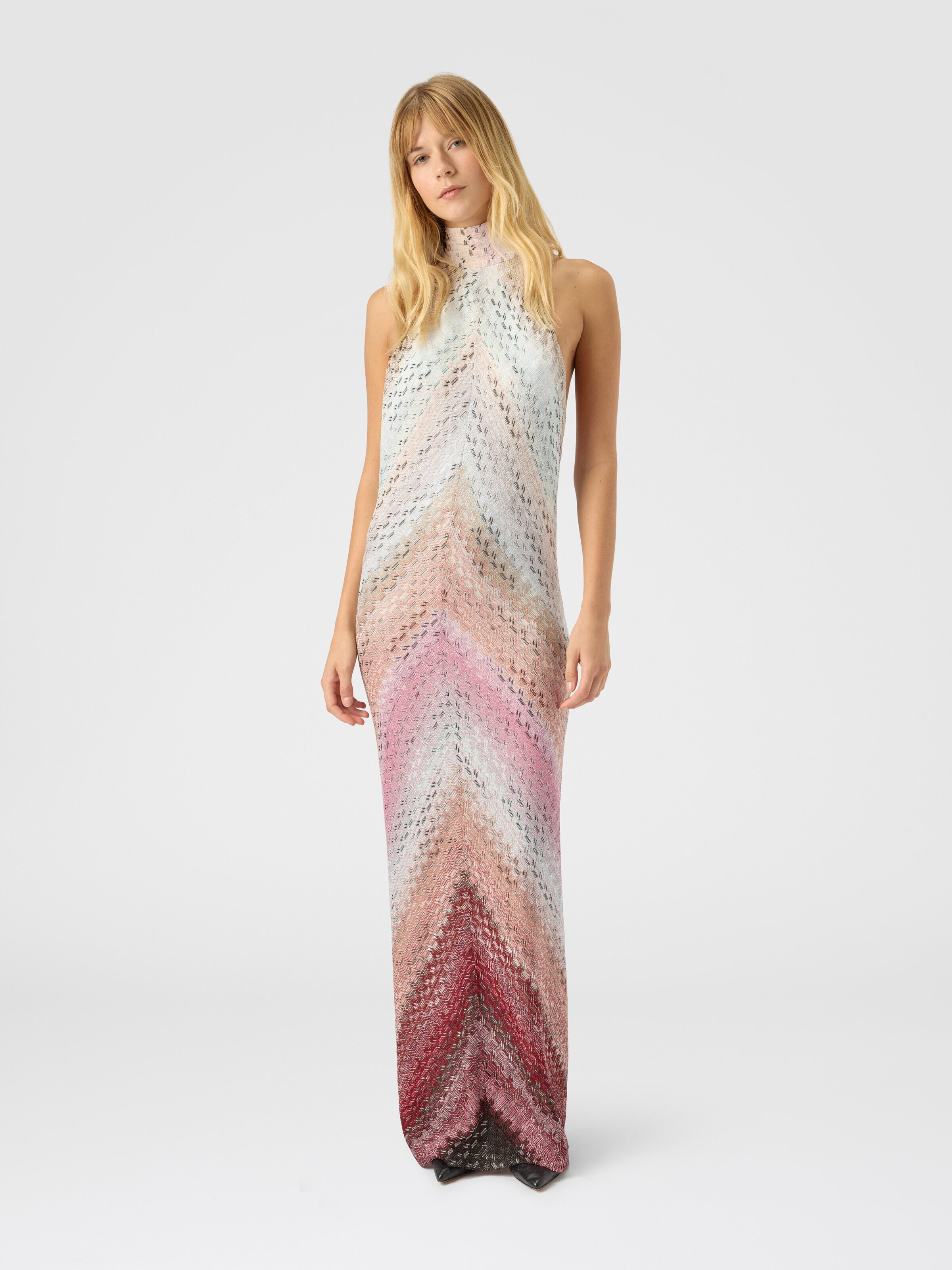 Robe longue dos-nu col américain avec motif zigzag décalé, Rose  - 1