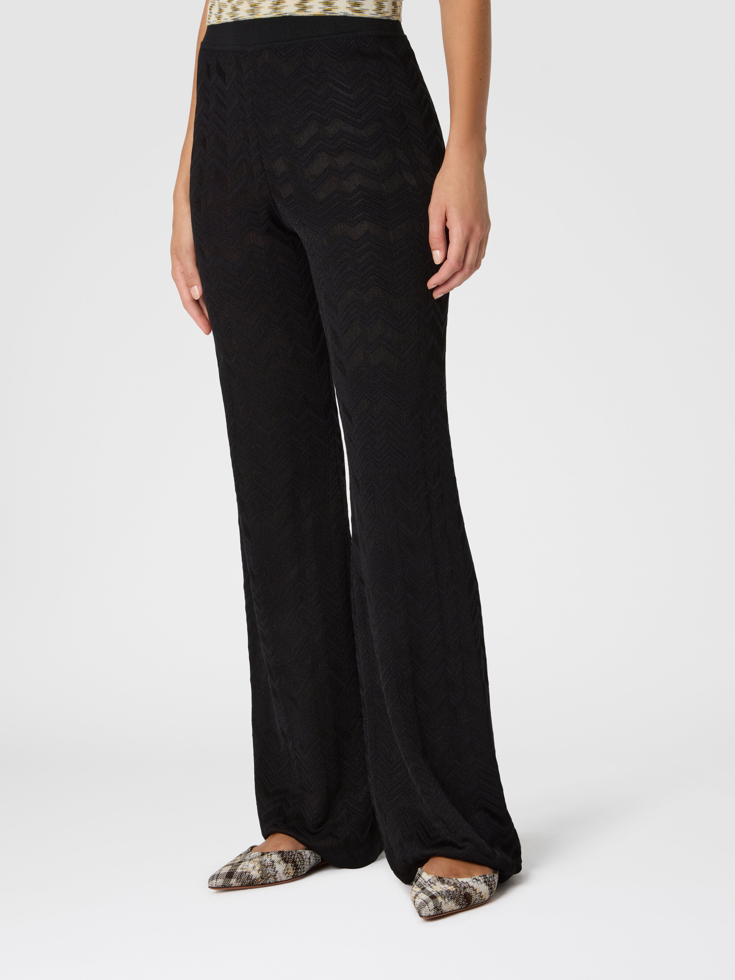 Pantalón largo recto en chevrón, Negro - 3