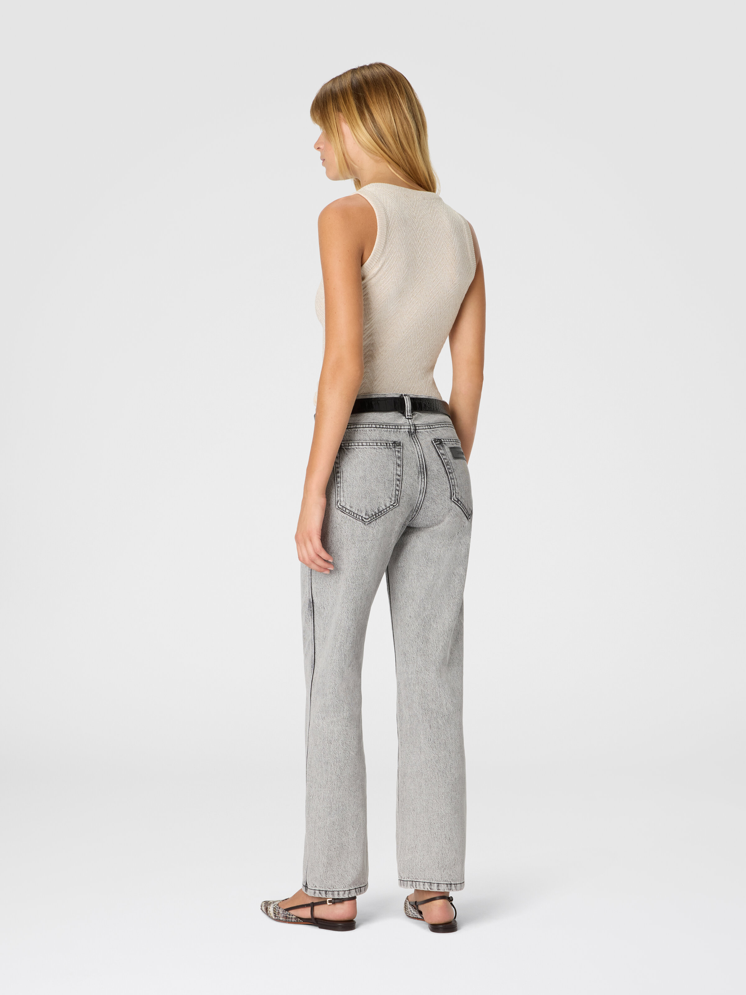 Gebleichte Five-Pocket-Jeans mit mittlerer Leibhöhe, Schwarz - 2