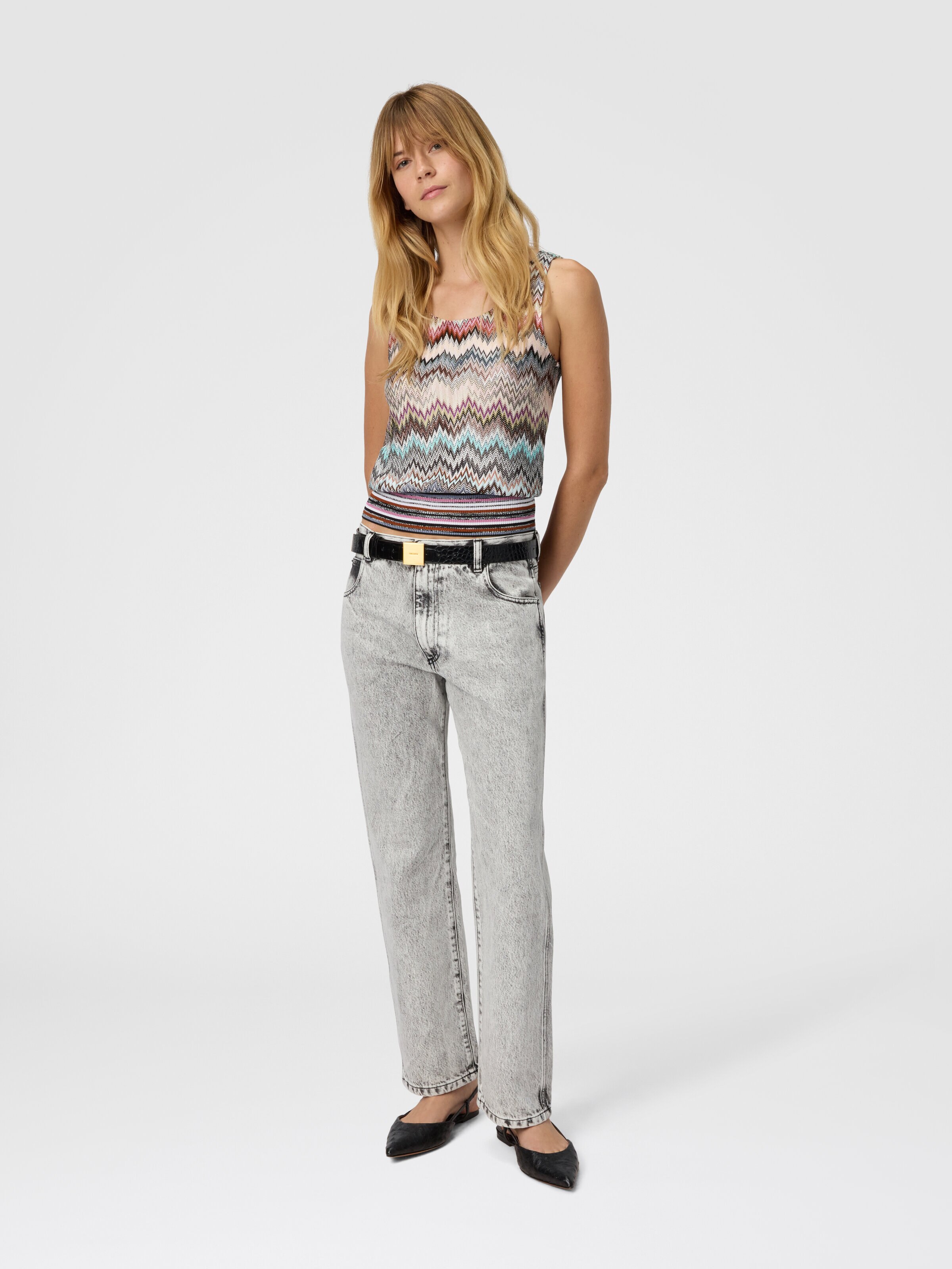 Top sin mangas de viscosa con zigzag, Multicolor  - 1