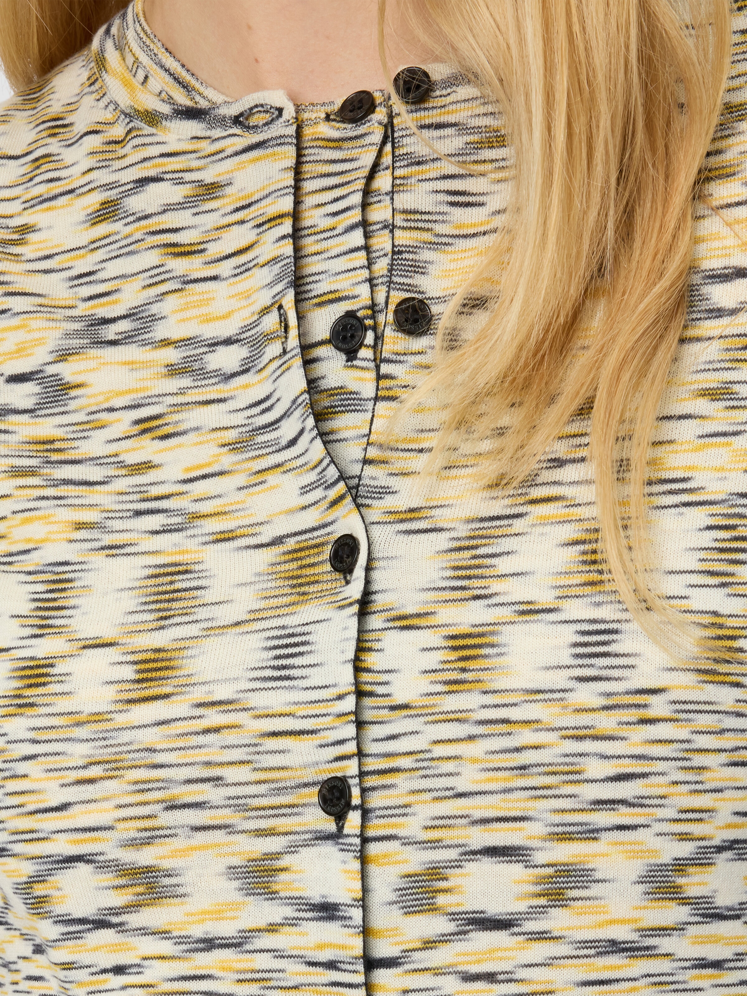 Short Crew Neck Cardigan in Smooth Flame Knit, Yellow  - 4