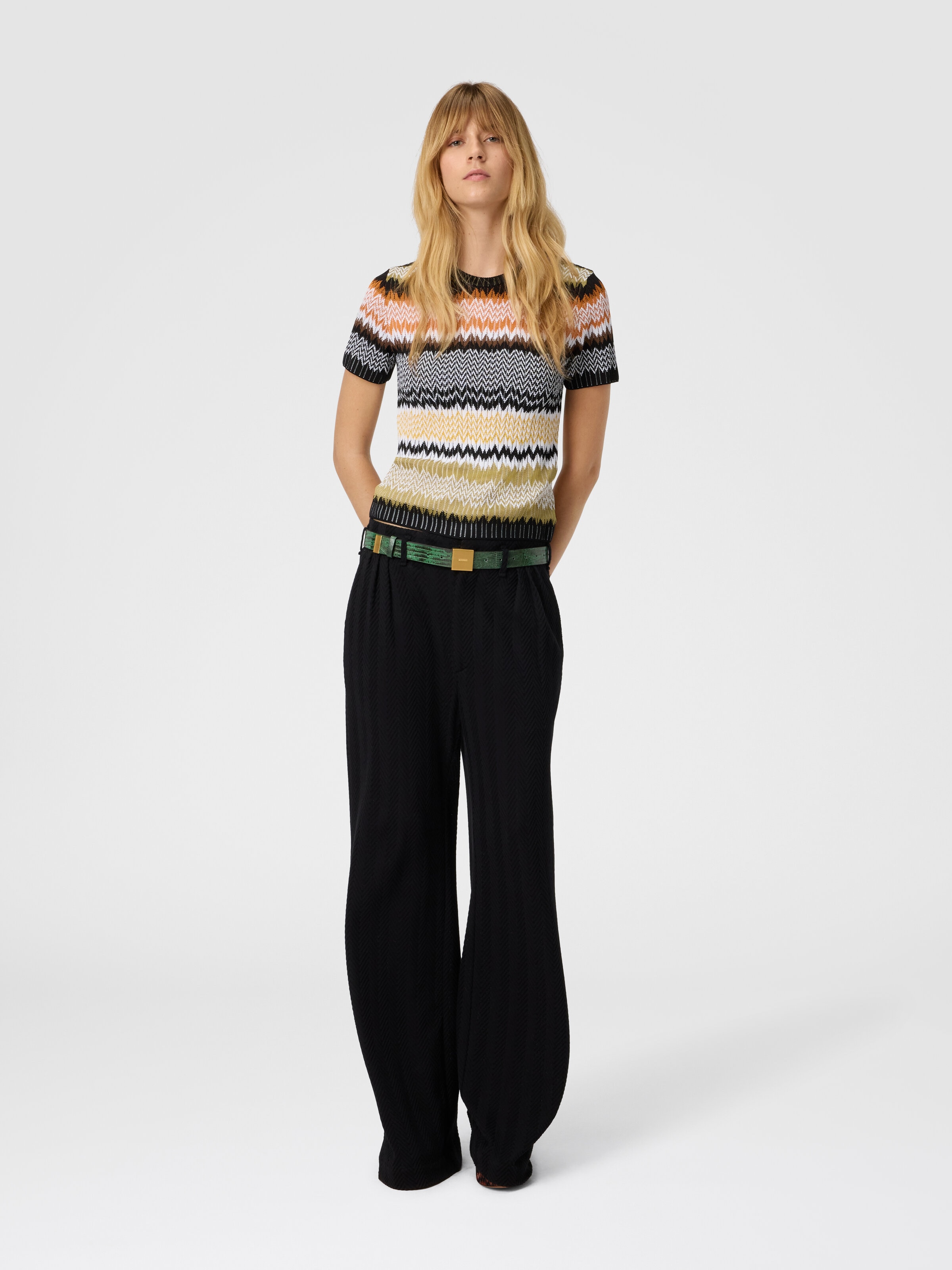 Short Sleeve Crew Neck Sweater with Chevron Pattern, Multicoloured  - 1