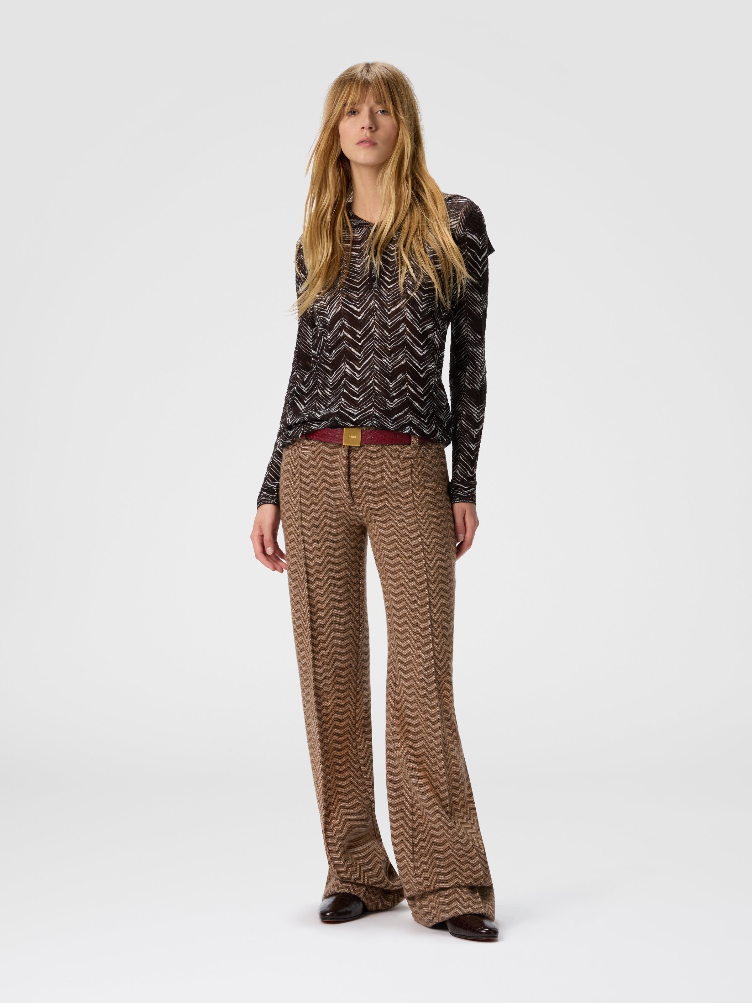 Pull col montant boutonné à motif chevron, Brun - 1