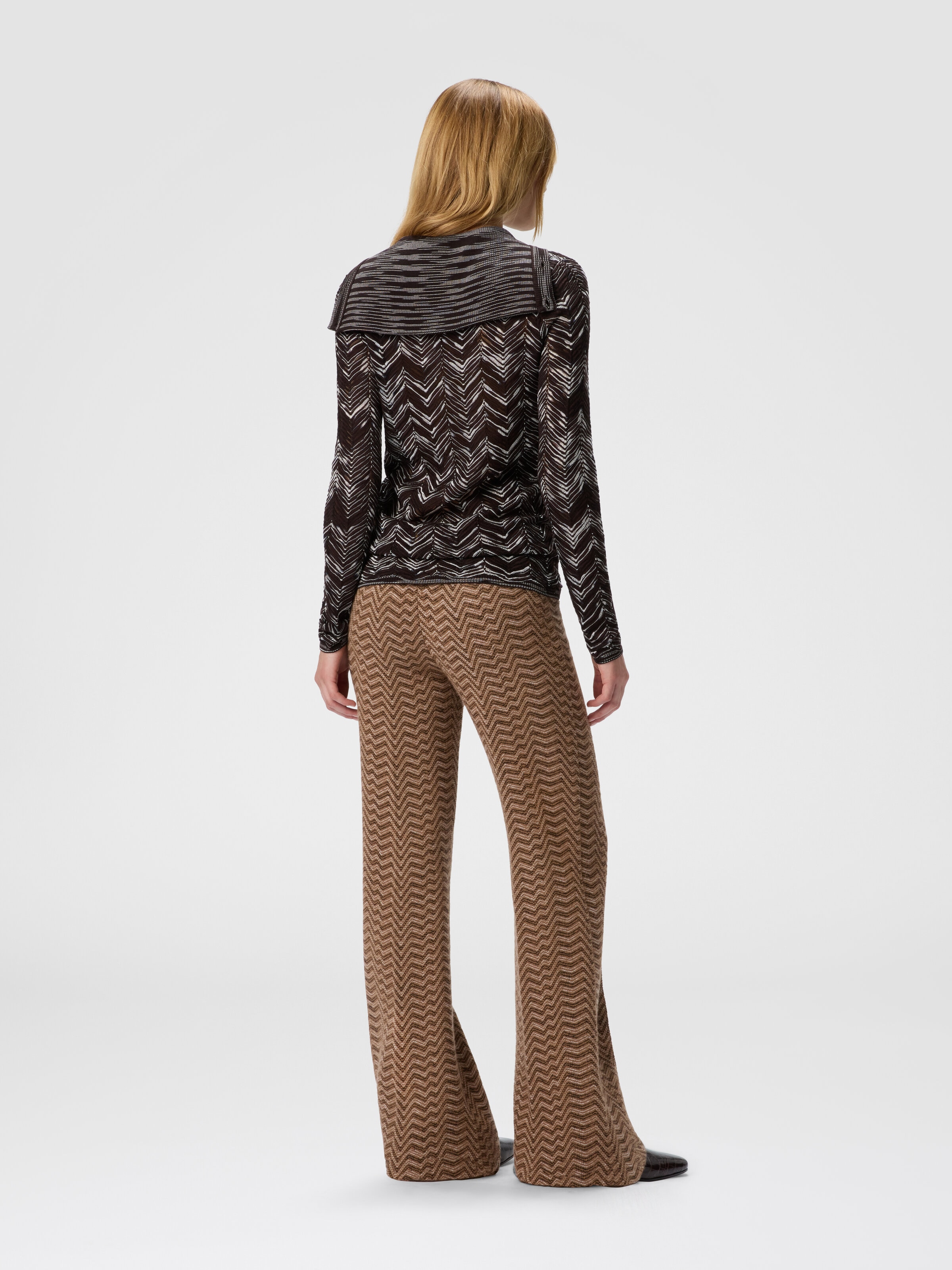 Pull col montant boutonné à motif chevron, Brun - 2