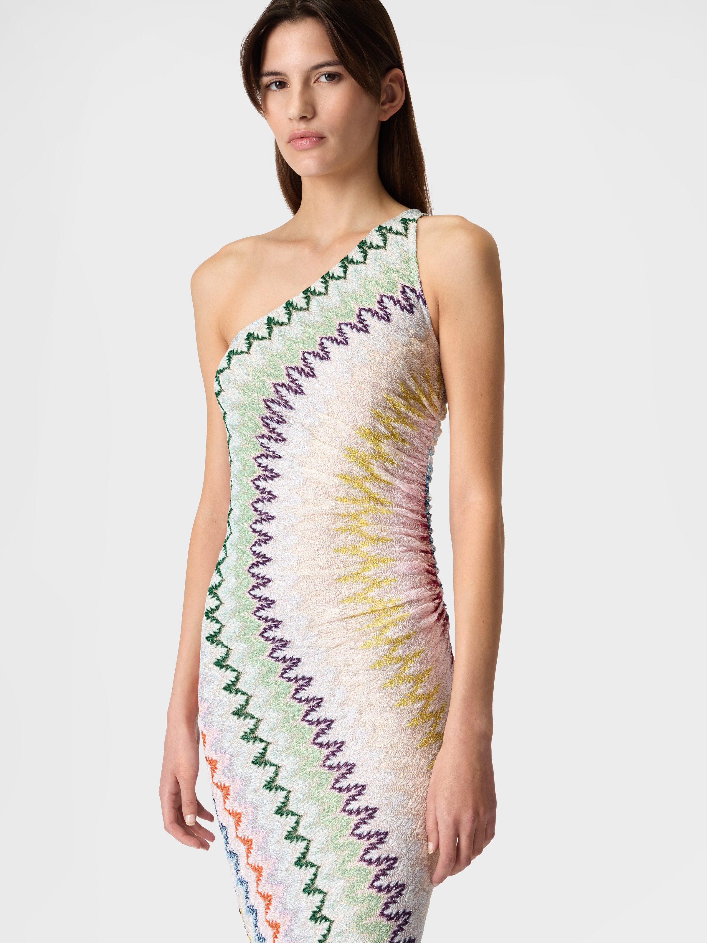 One-shoulder long dress in chevron lam viscose