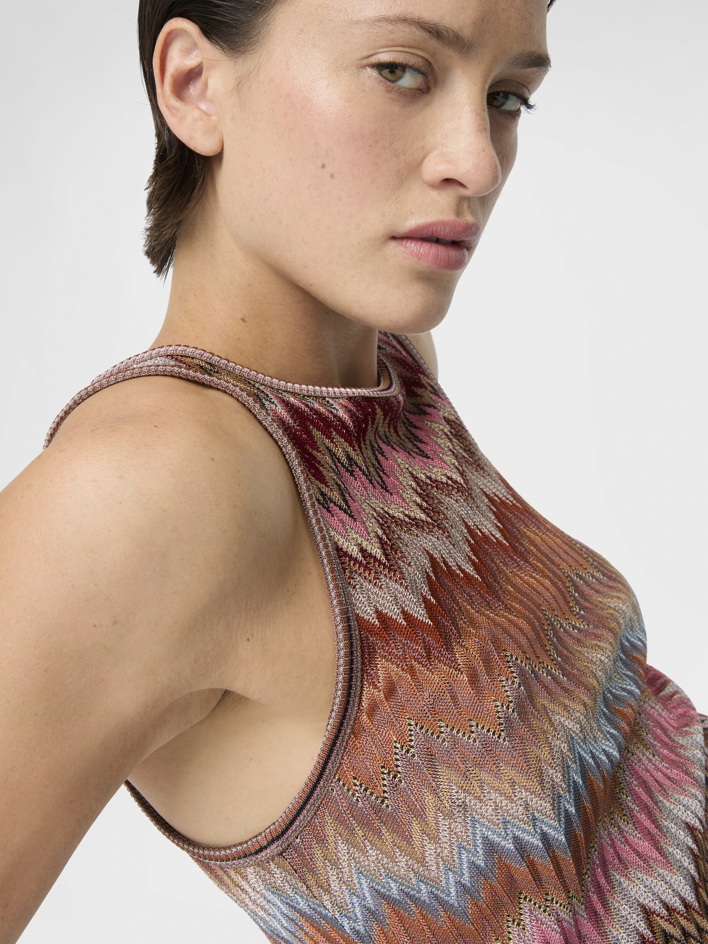 Top sin mangas de viscosa con motivo chevron y serpiente, Verde & Marròn - 4