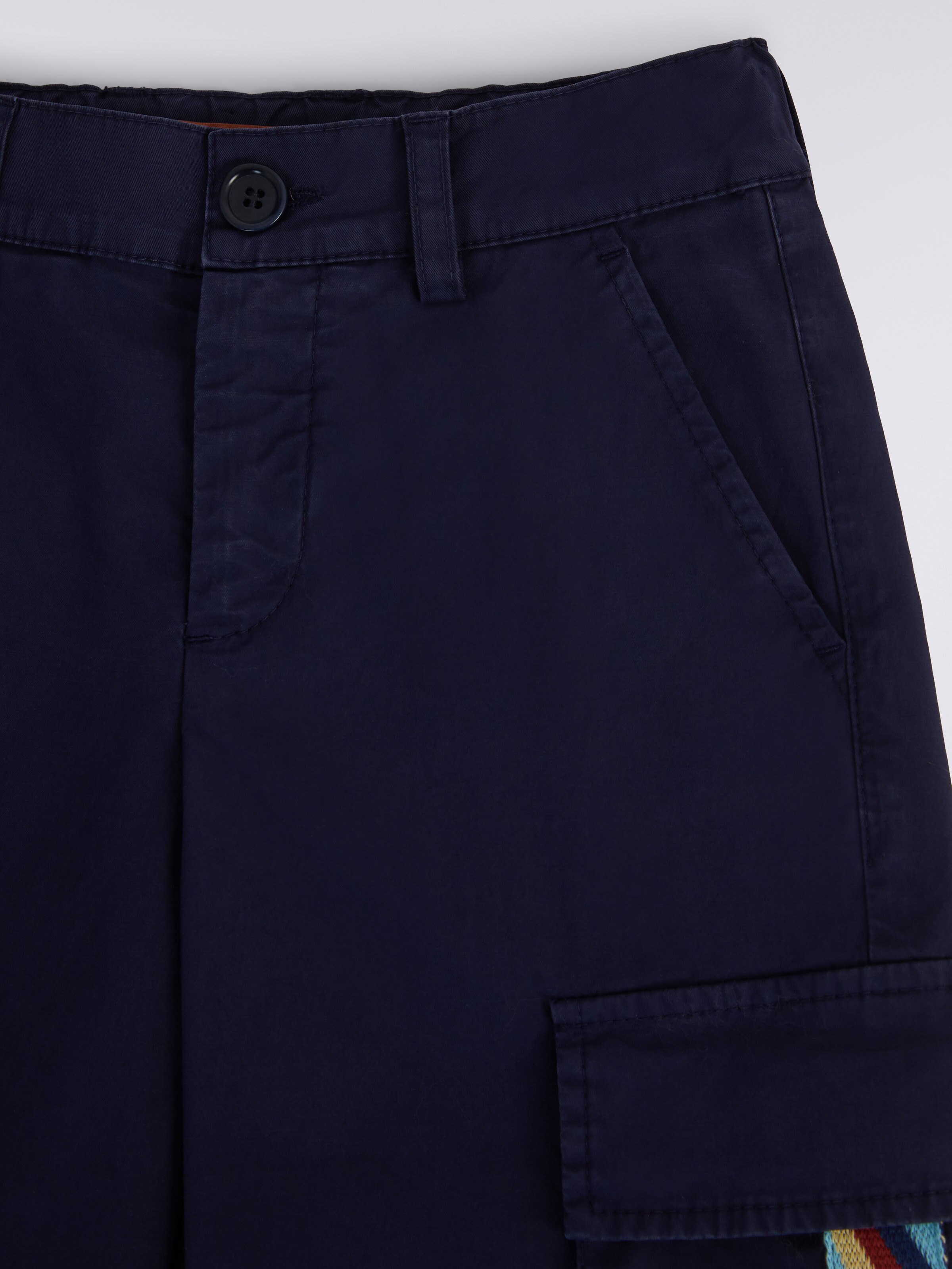 Cotton multi-pocket shorts with chevron knit detail, Blue - 3