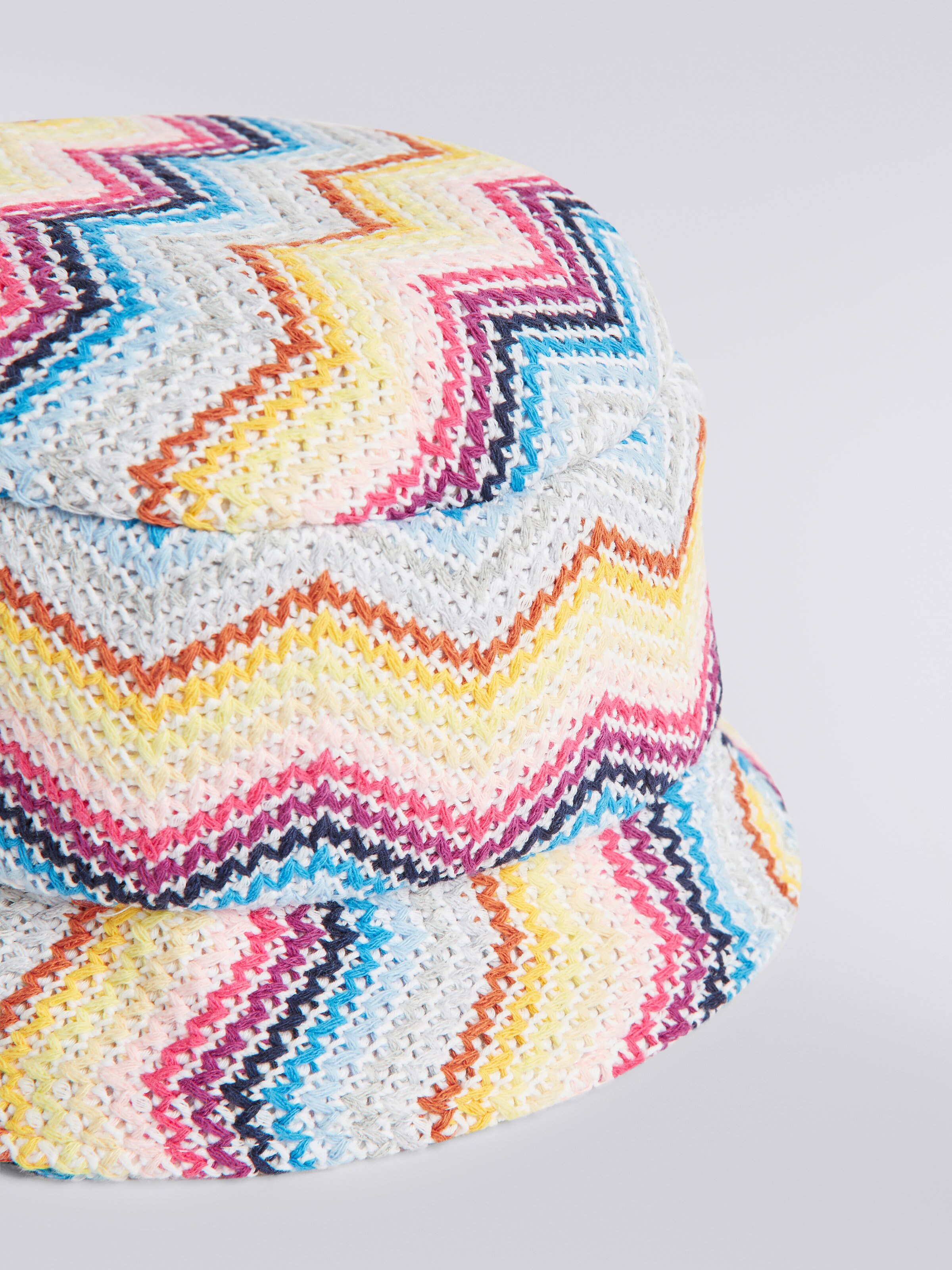 Zigzag crocheted cotton blend bucket hat Multicoloured Missoni