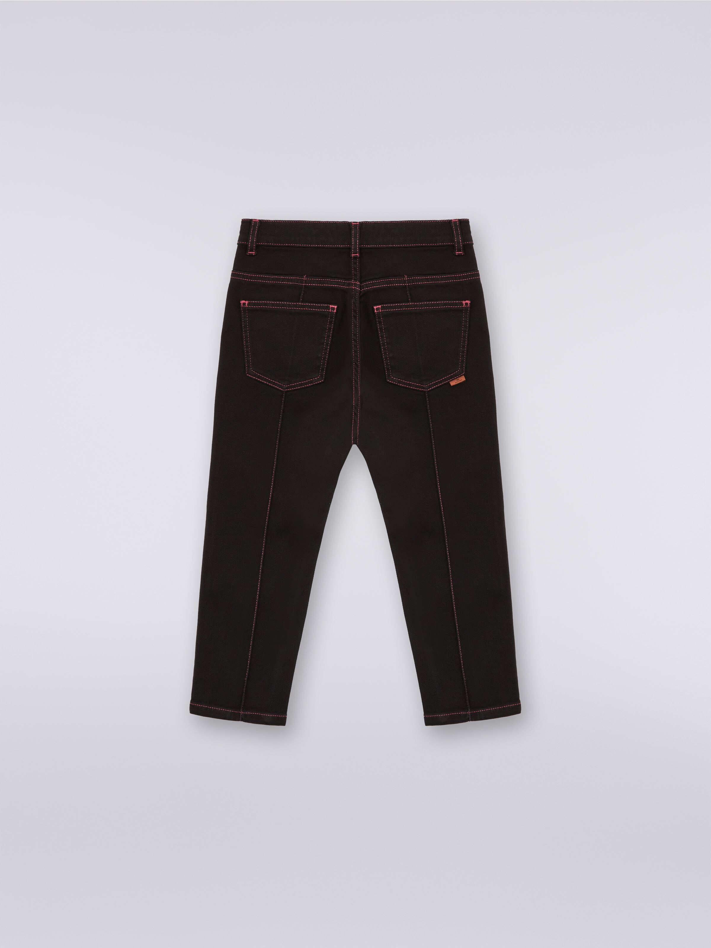 Jean à cinq poches avec empiècement à chevrons, Noir    - 1