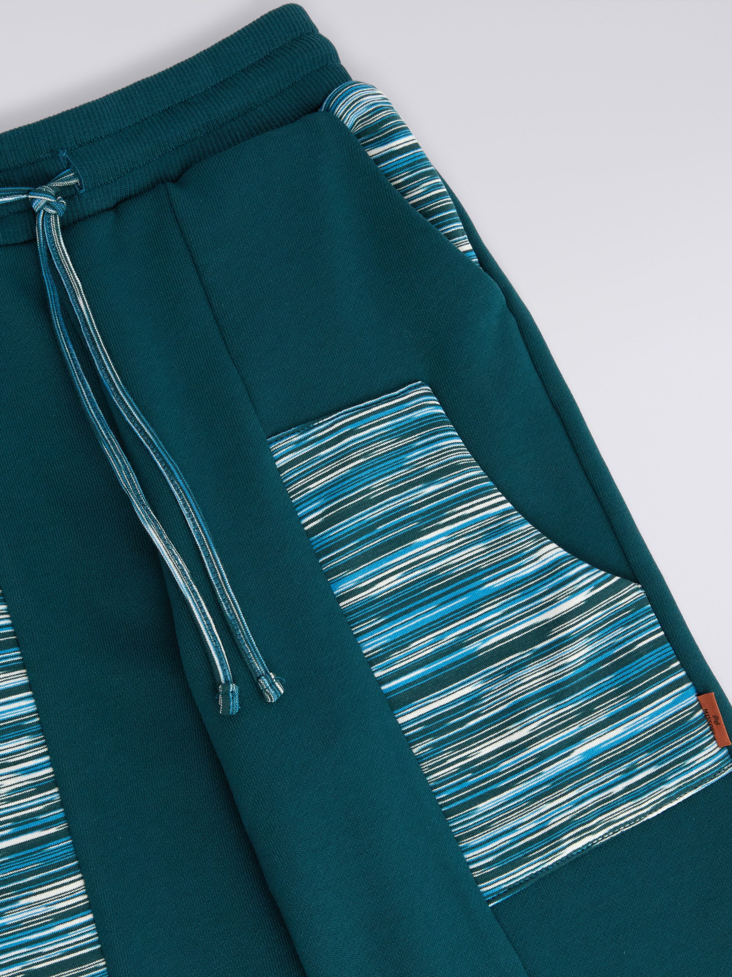 Joggers de felpa de algodón con inserciones flameadas, Verde  - 2