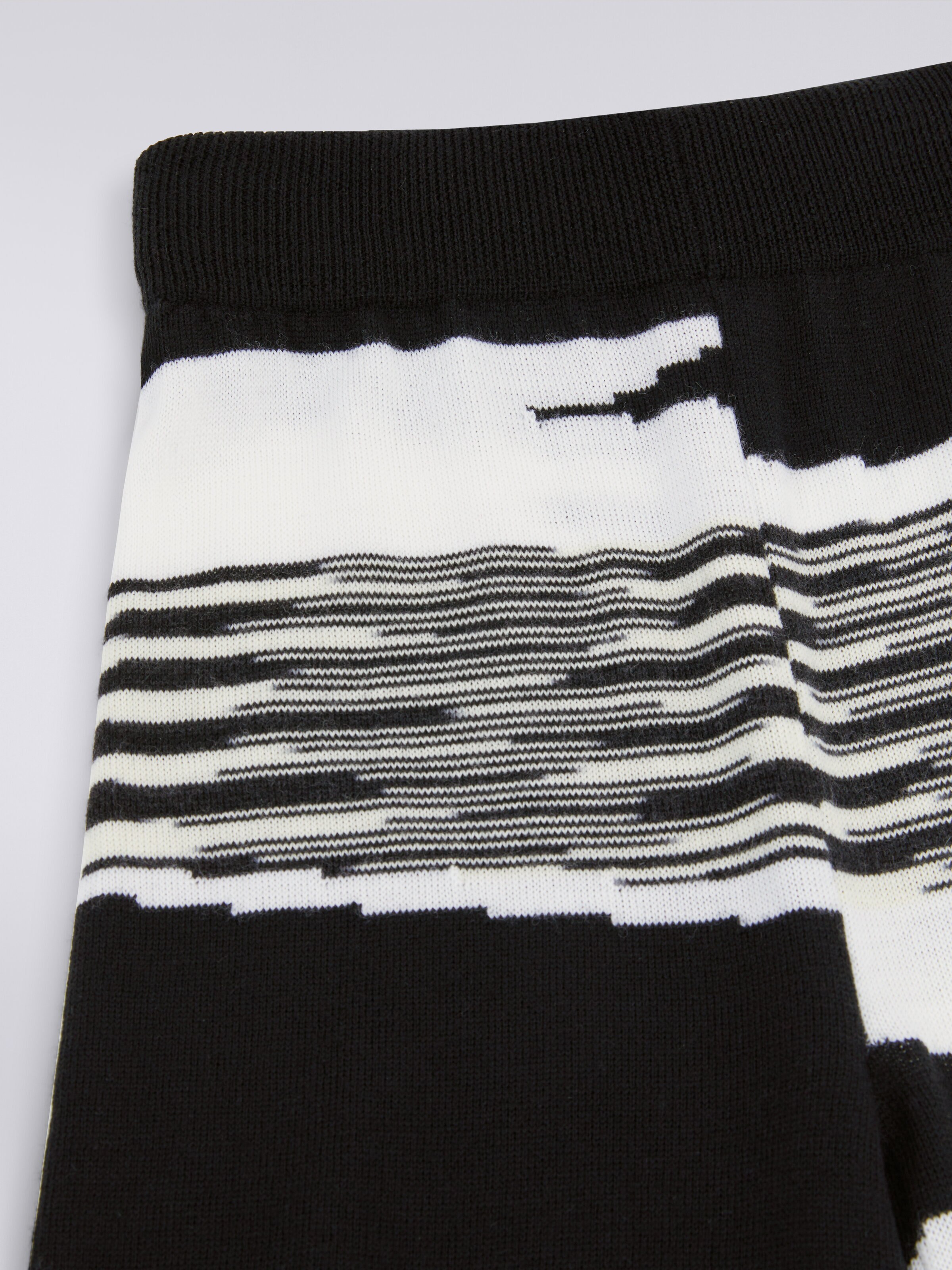 Pure virgin wool trousers, Black & White - 2