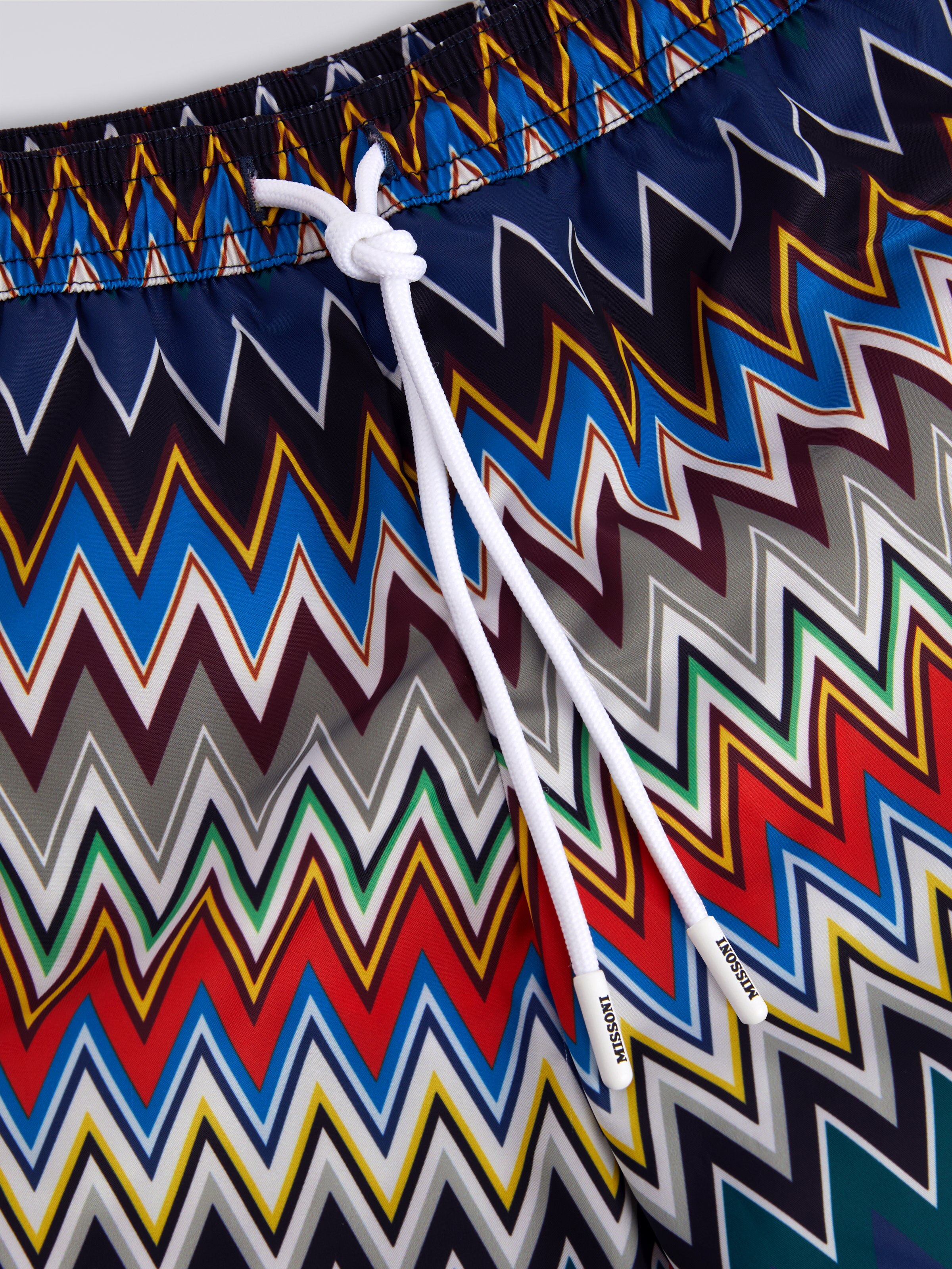 Swimming trunks with zigzag print, Multicoloured  - 2