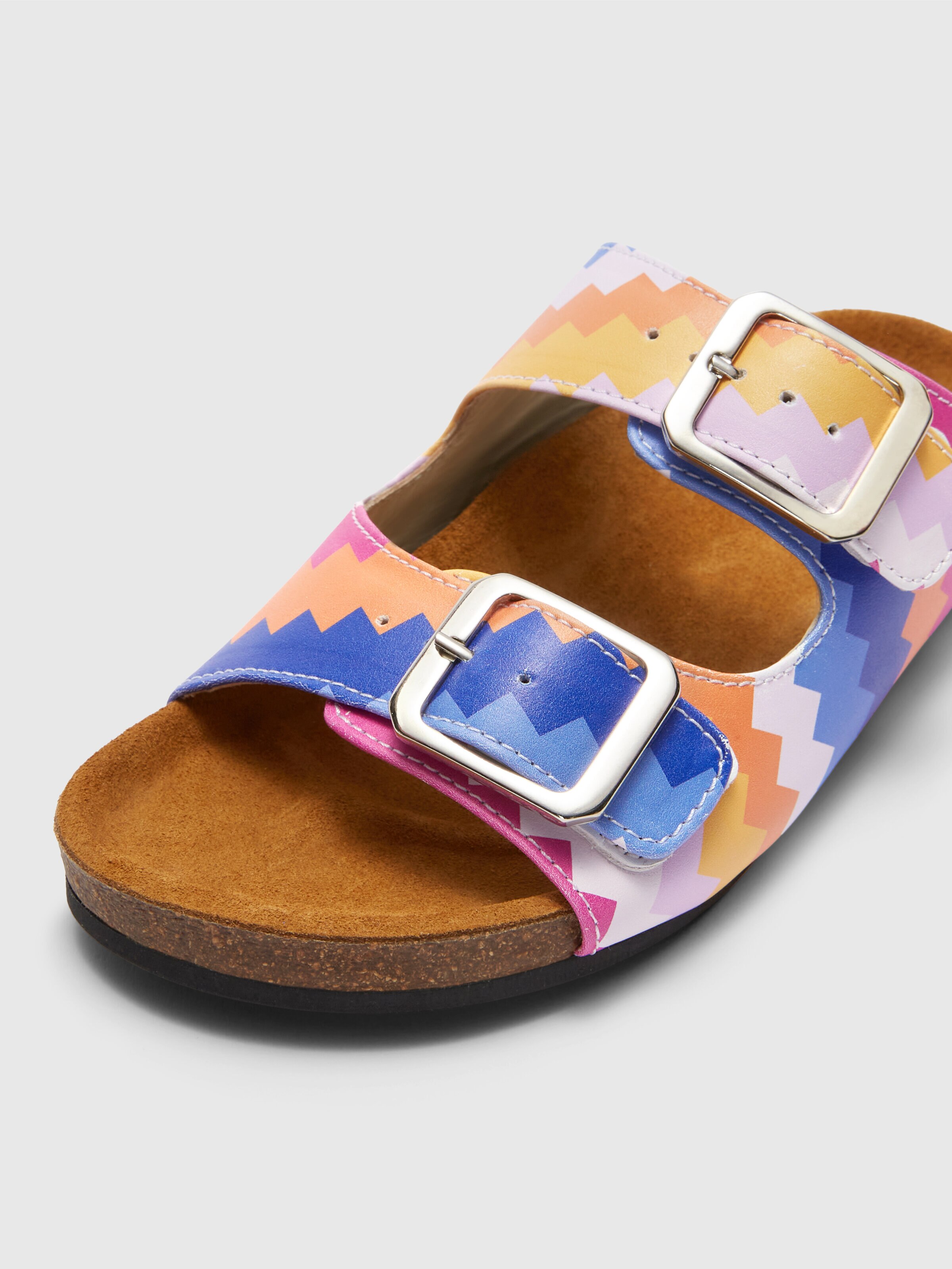 Sandales avec double bande à motif à chevrons, Multicolore  - 3