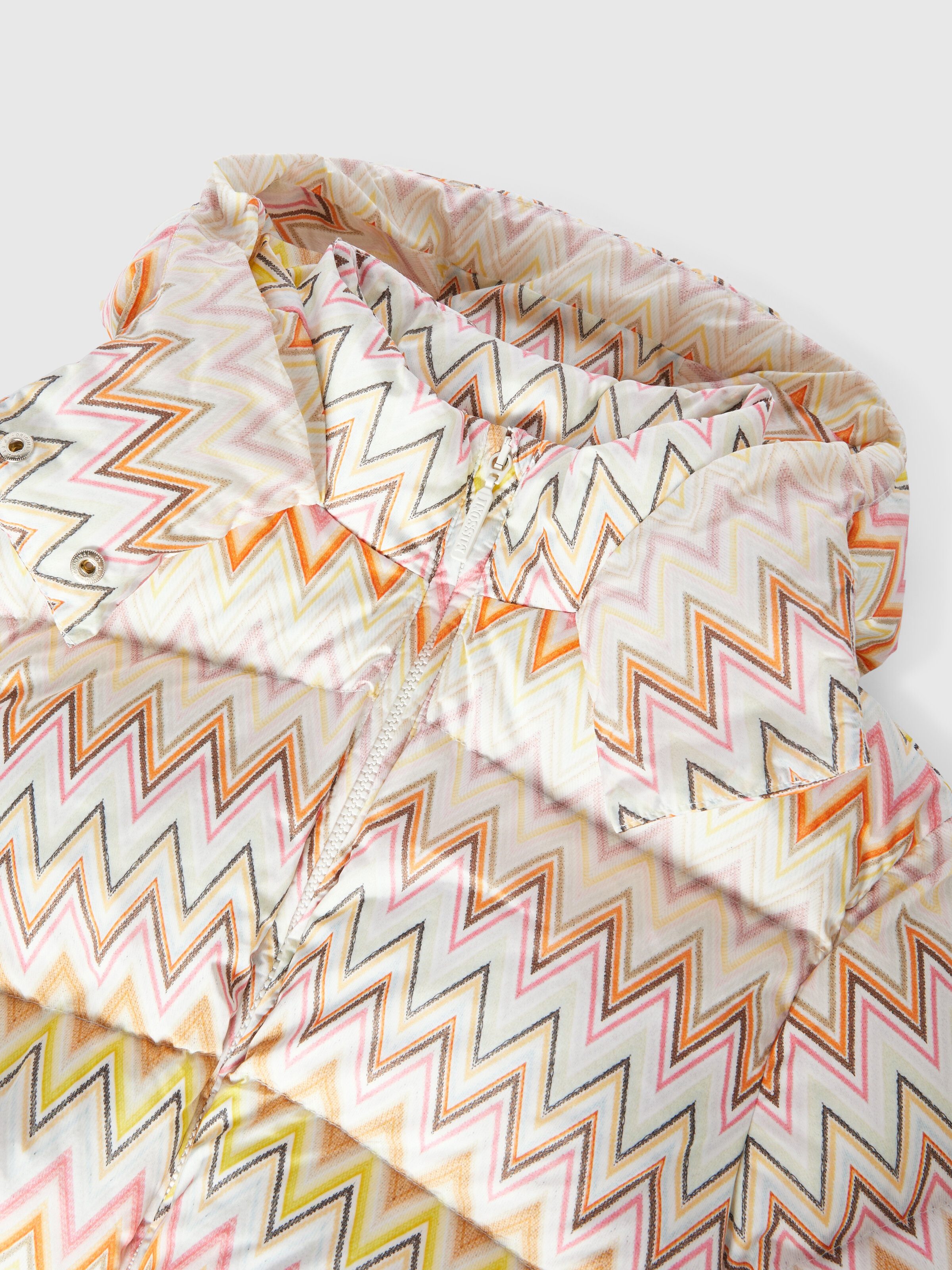 Zig zag nylon down jacket with hood, Beige & Multicoloured  - 2
