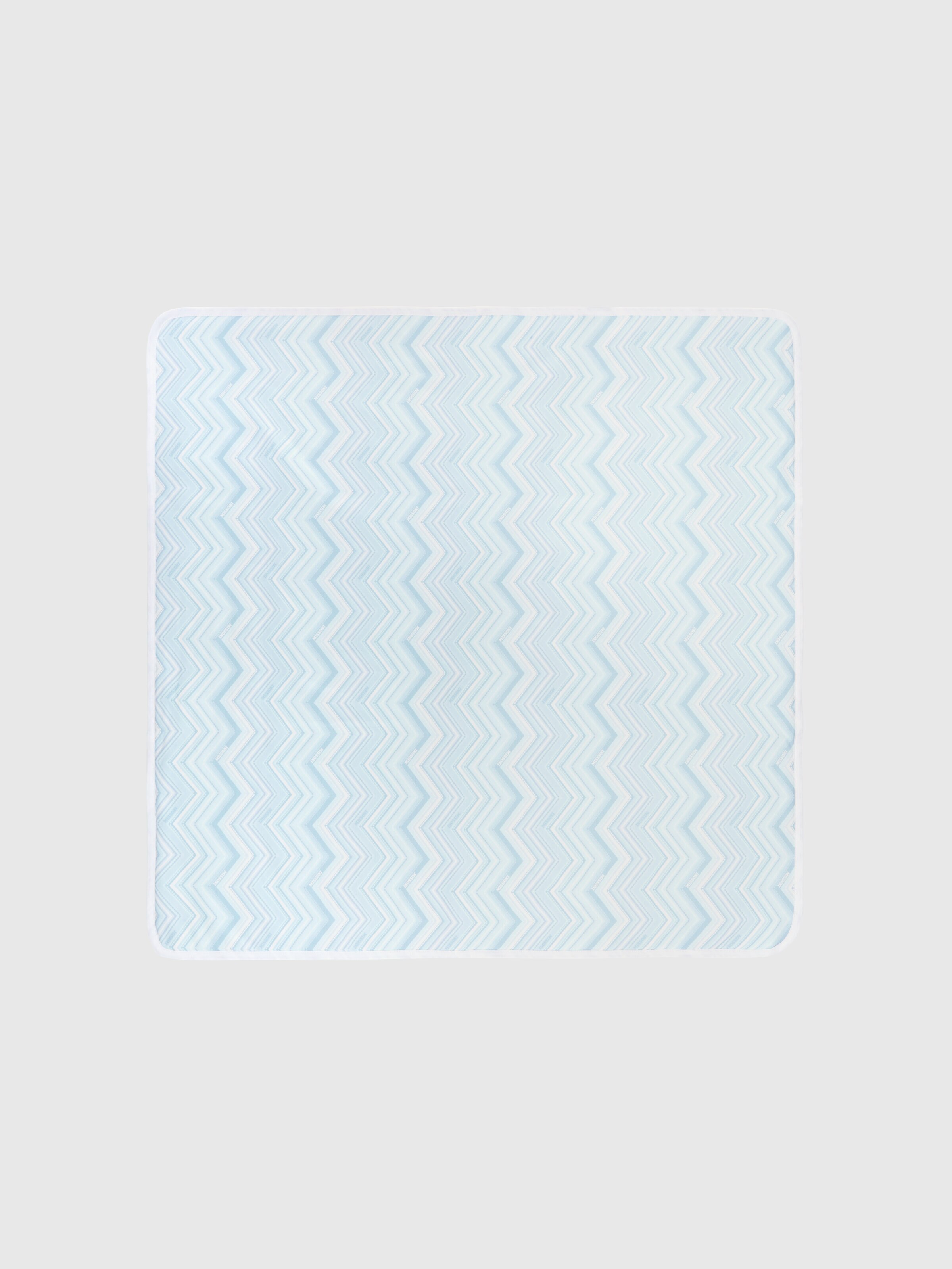 Zig zag stretch cotton blanket with logo lettering, Light Blue & White - 0