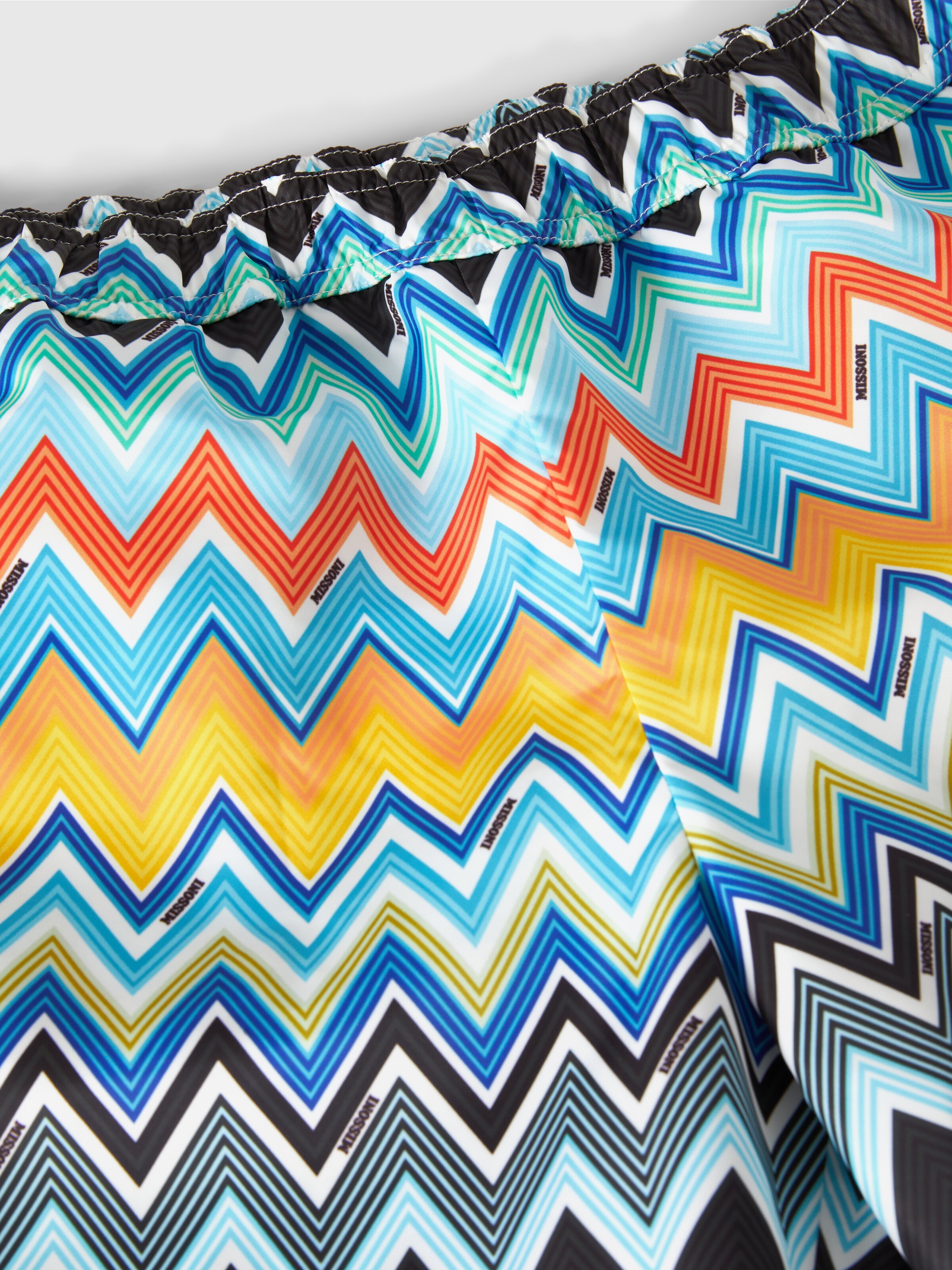 Swim shorts with zigzag print, Multicoloured  - 2