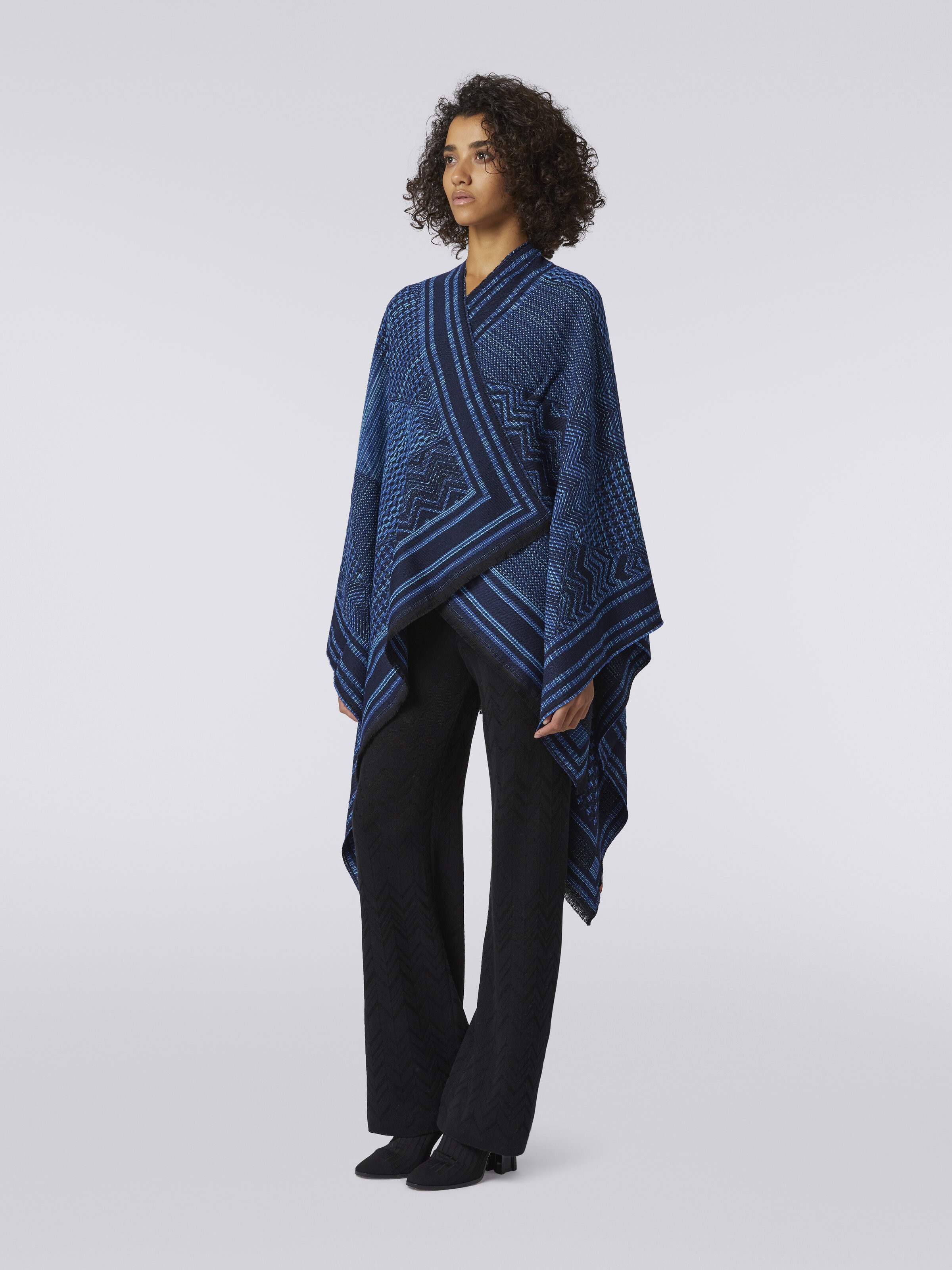 Wool knit cape with multi-worked and frayed edges, Multicoloured  - 2