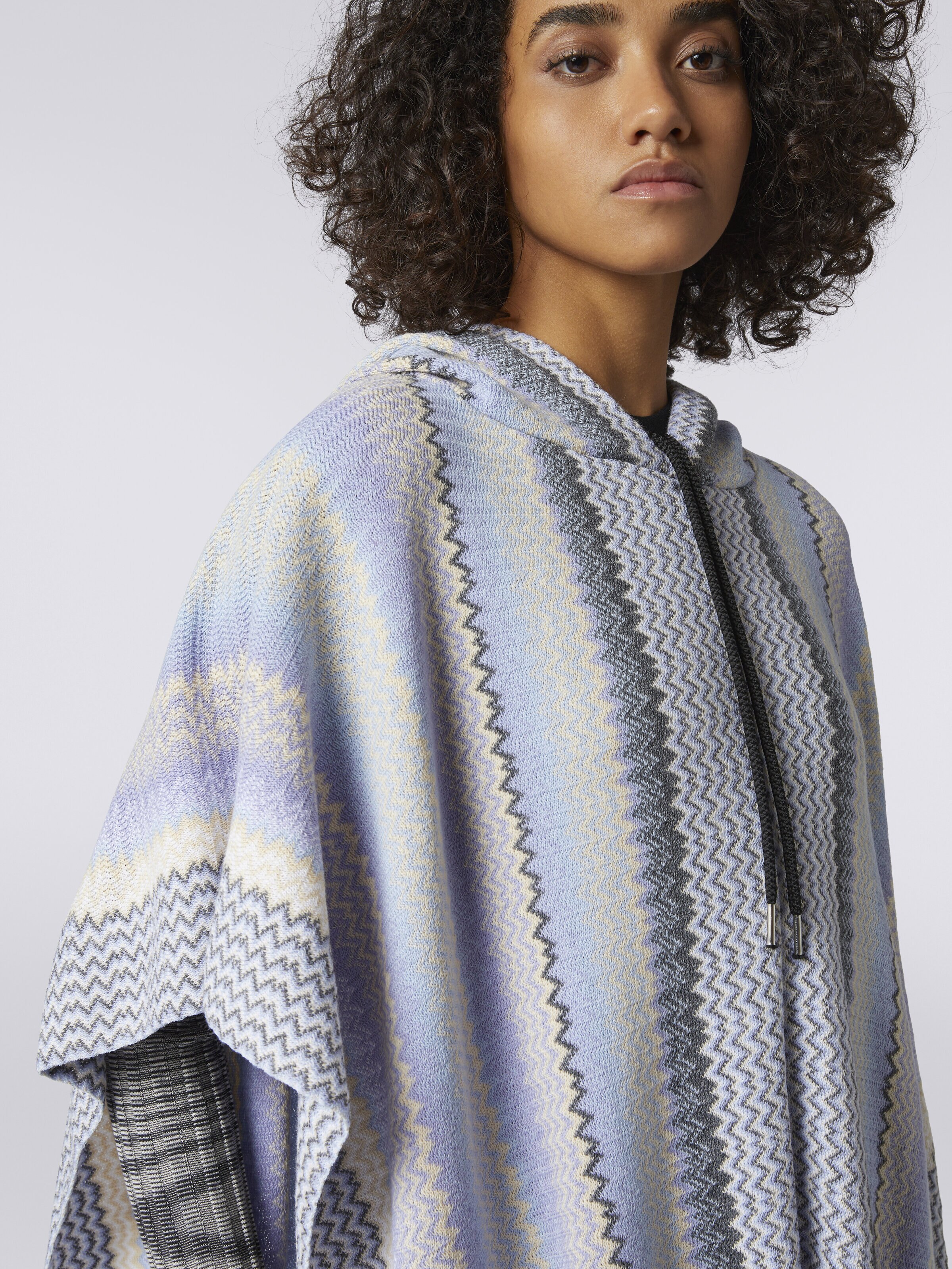 Zigzag wool blend poncho with frayed edge, Multicoloured  - 4