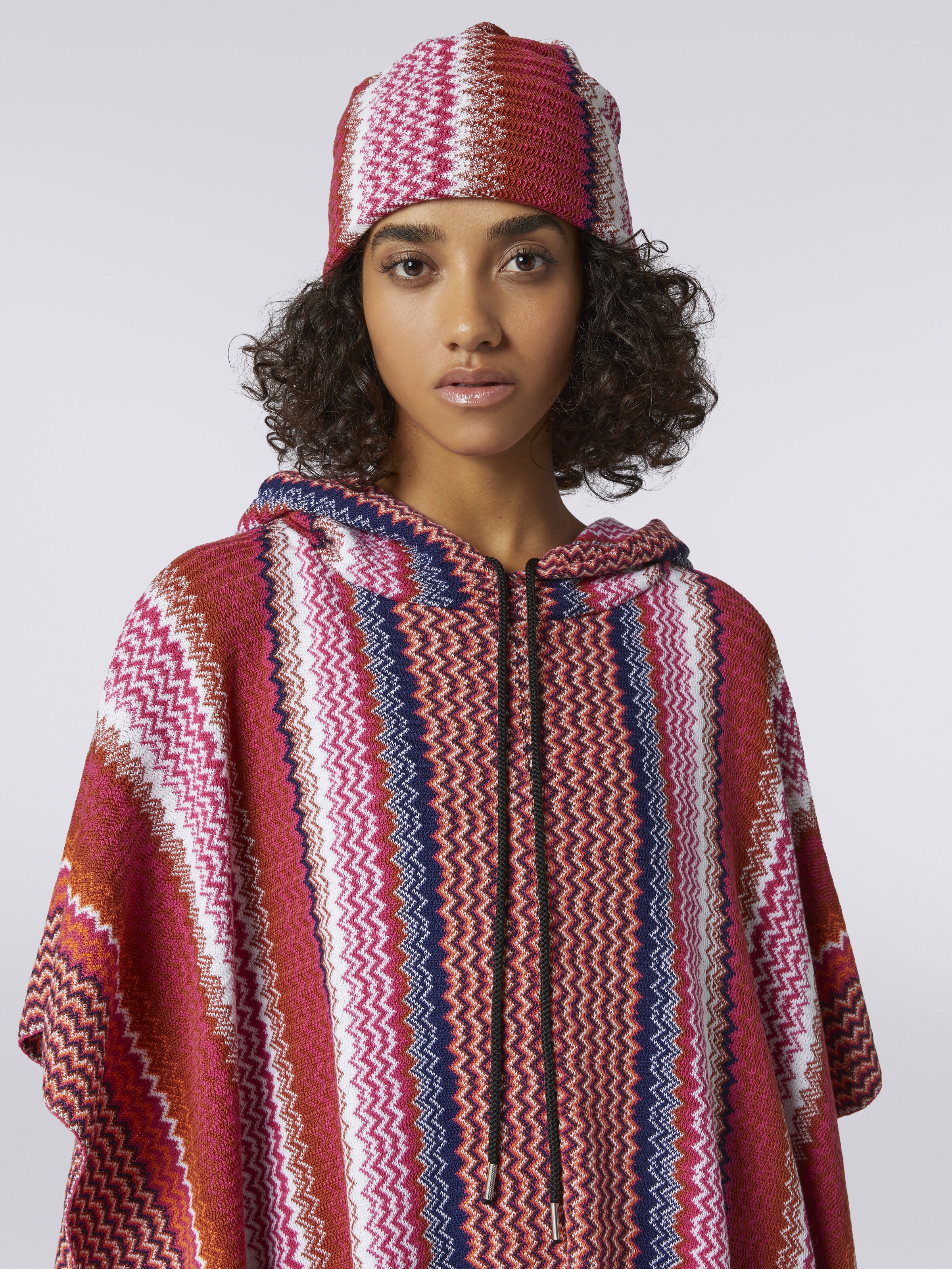 Wool blend hat with zigzag pattern, Multicoloured  - 2