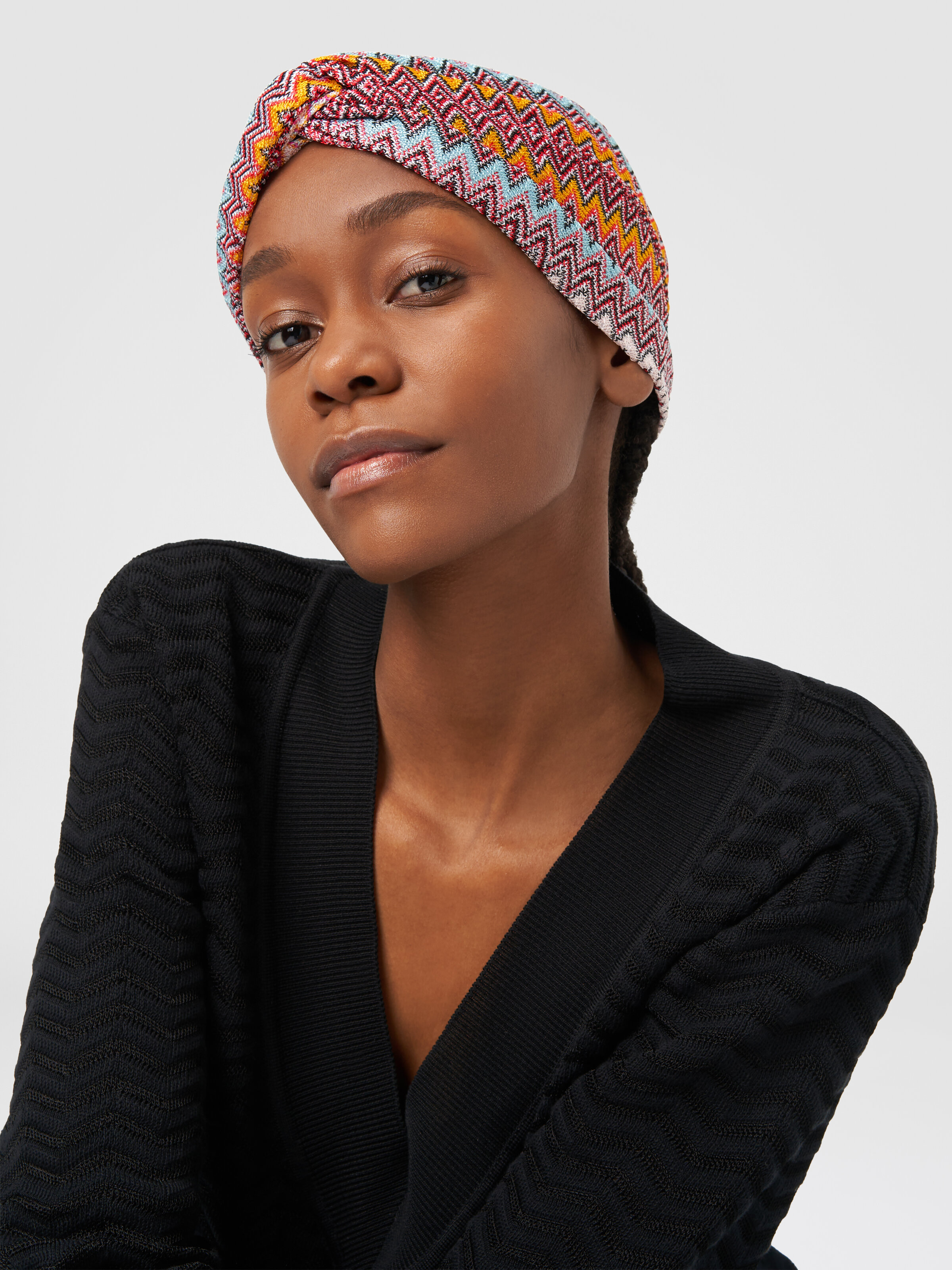 Bandeau en viscose avec motif à chevrons, image size:2400x3200