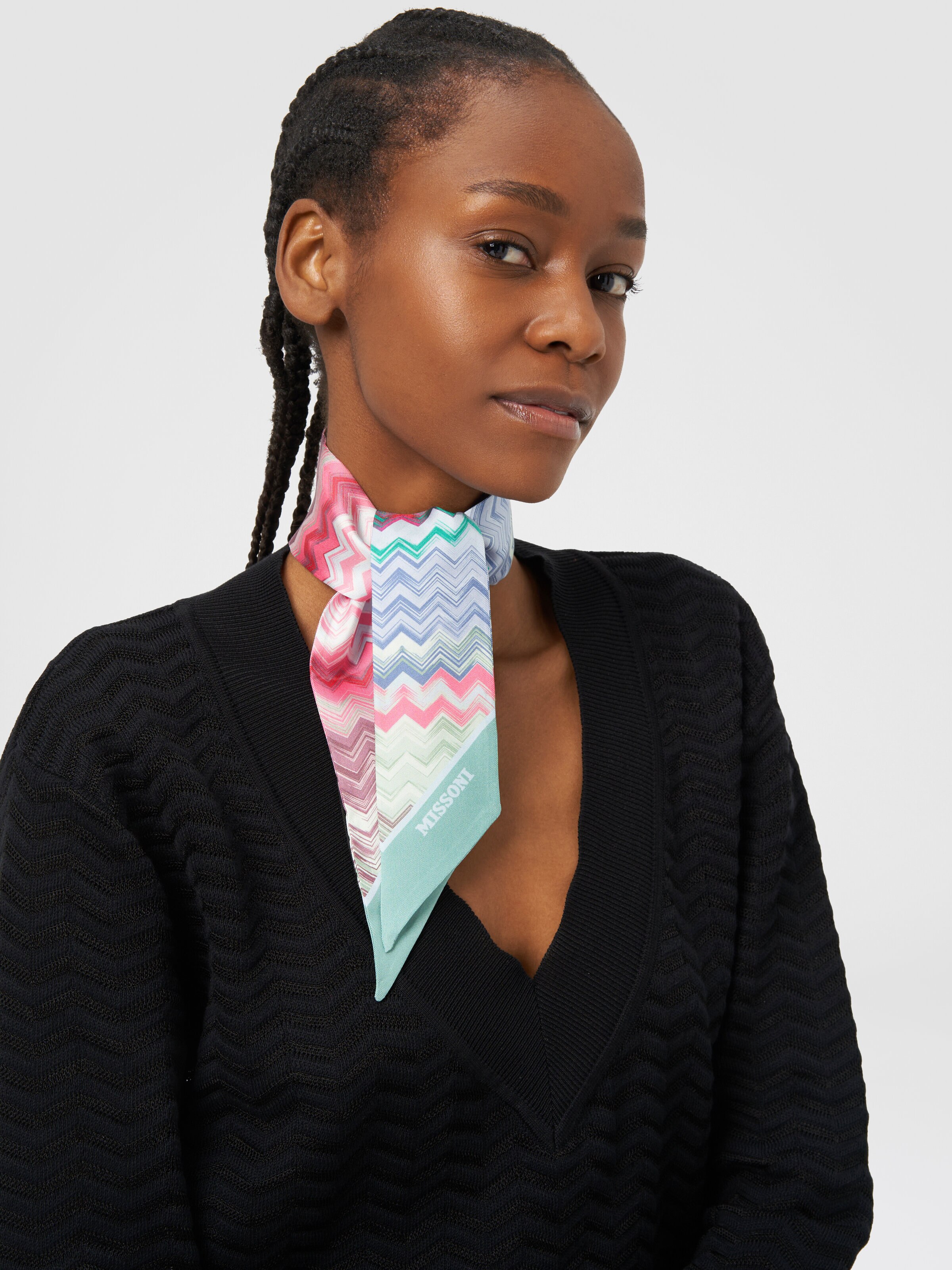 Silk foulard scarf with zigzag pattern and logo lettering, Multicoloured  - 2